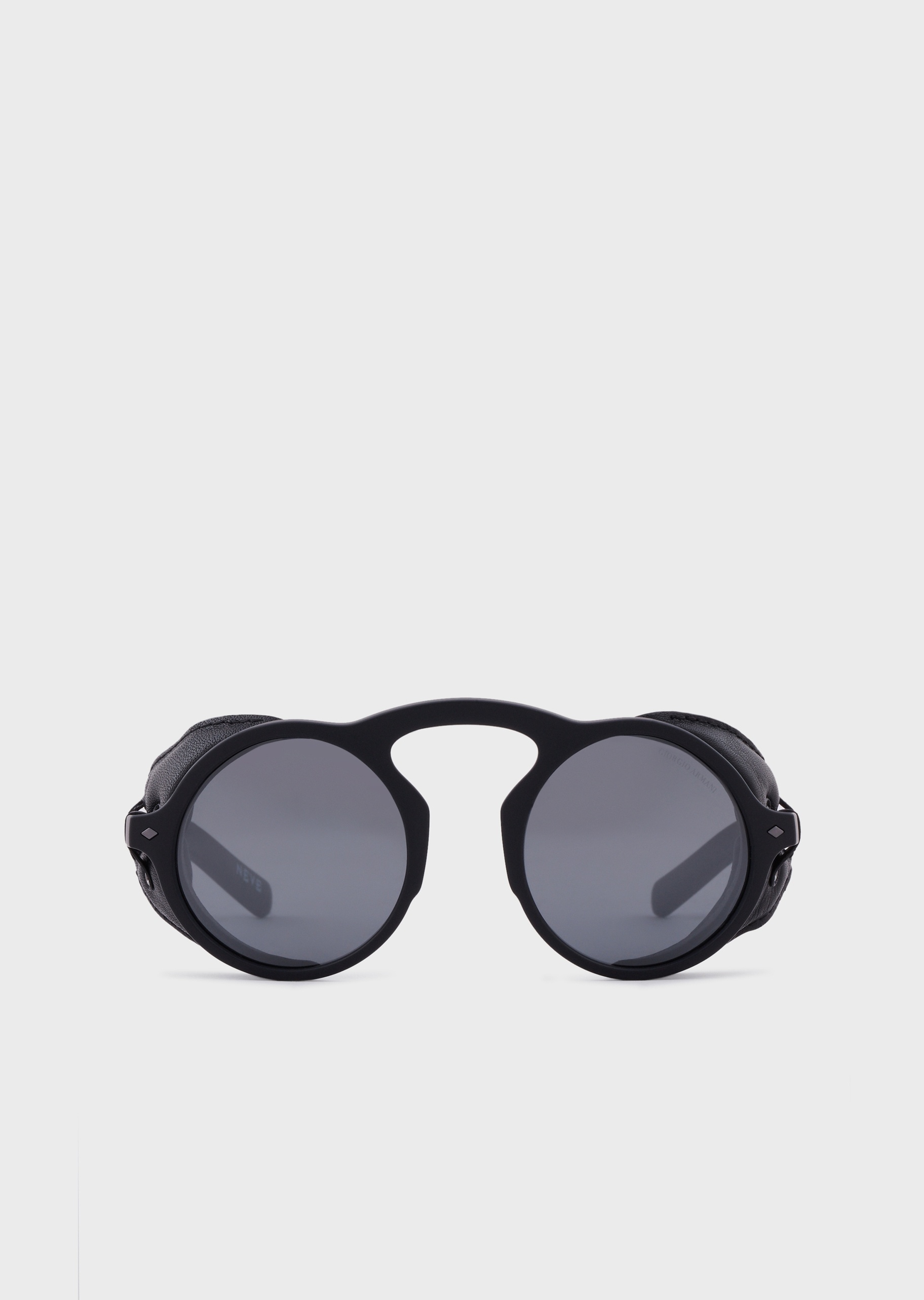 Giorgio Armani 简约时尚太阳镜