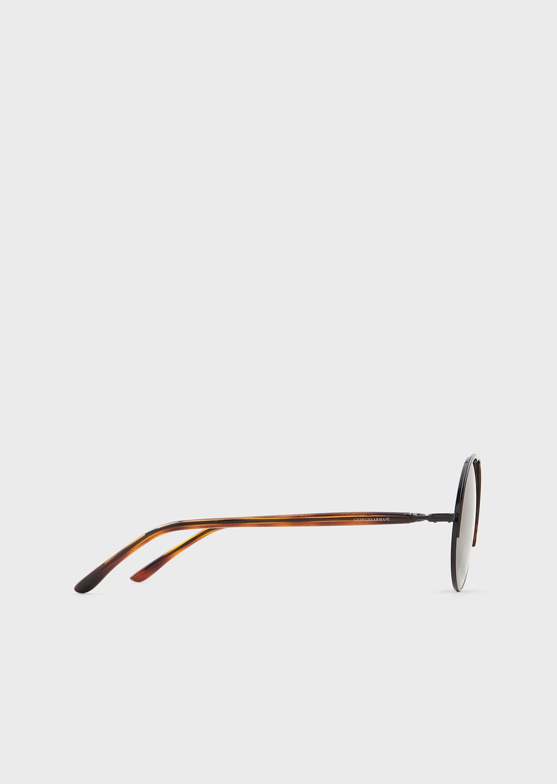 Giorgio Armani 时尚复古太阳镜