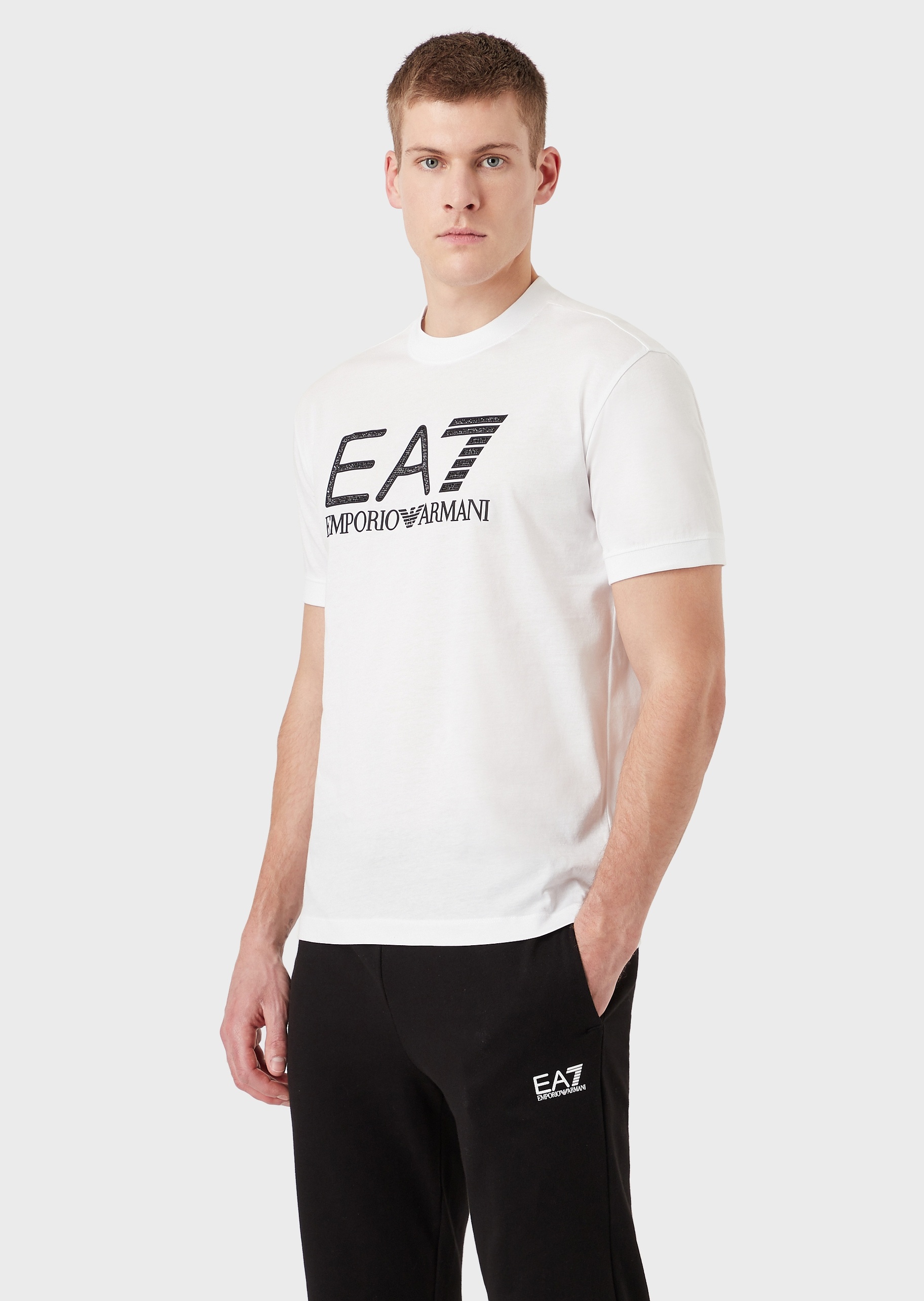 EA7 圆领柔软短袖T恤
