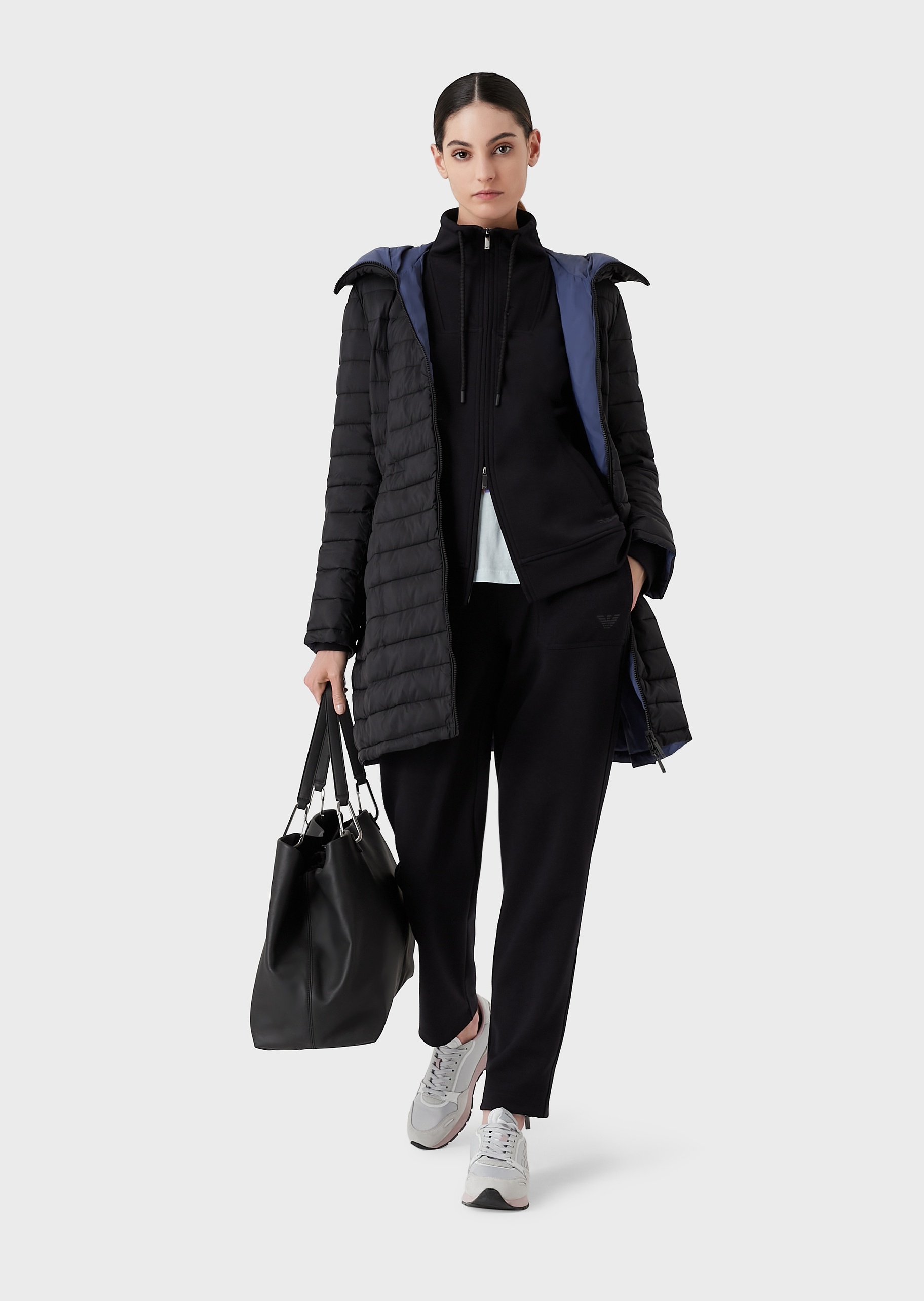 Emporio Armani 正反两穿保暖棉服