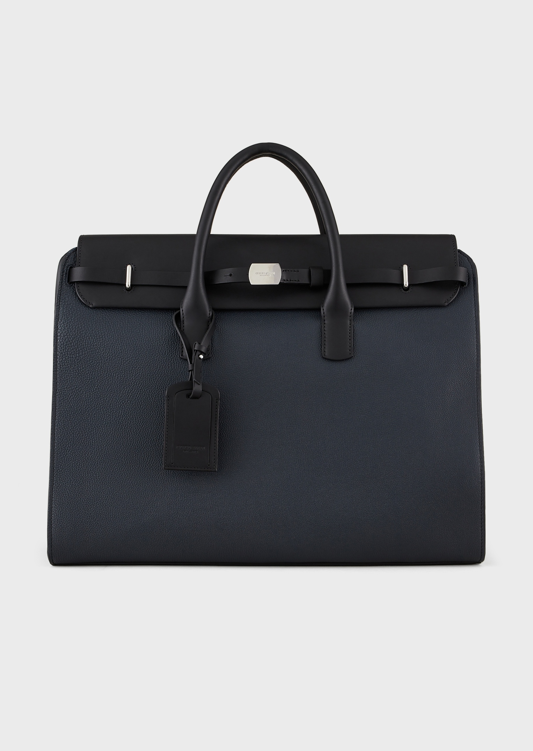 Giorgio Armani 经典皮革时尚旅行包