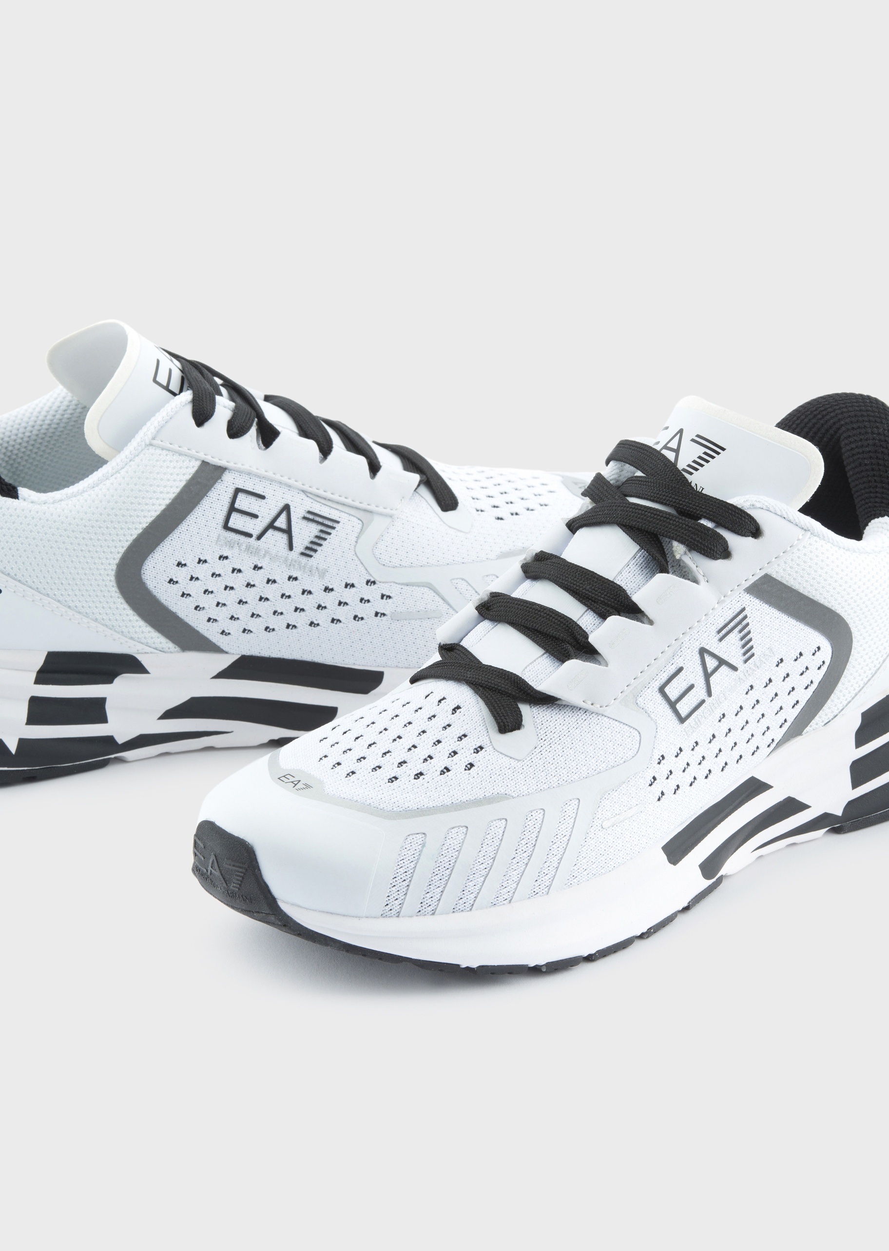 EA7 男女同款CRUSHER系带低帮跑步运动鞋
