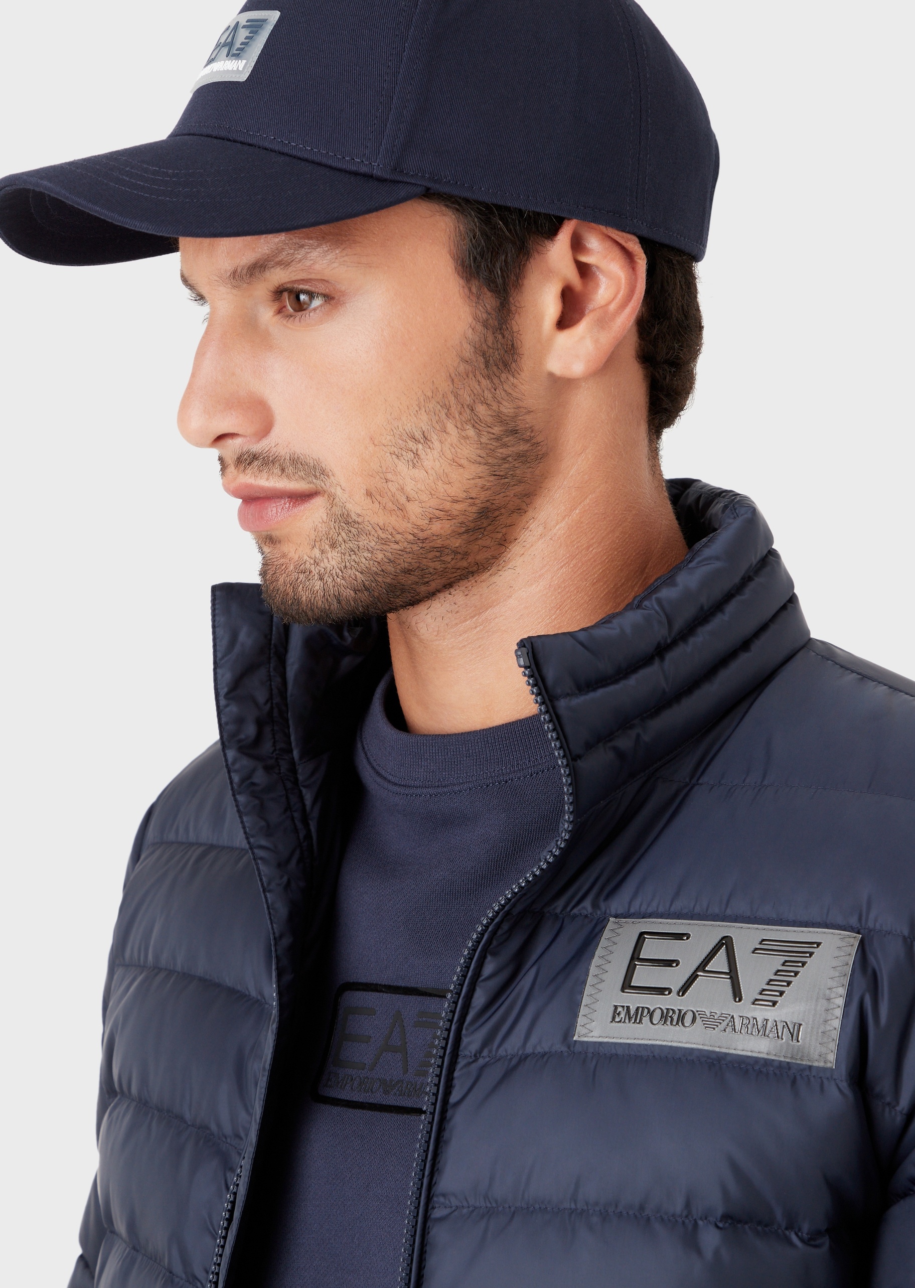 EA7 立领衍缝保暖羽绒服