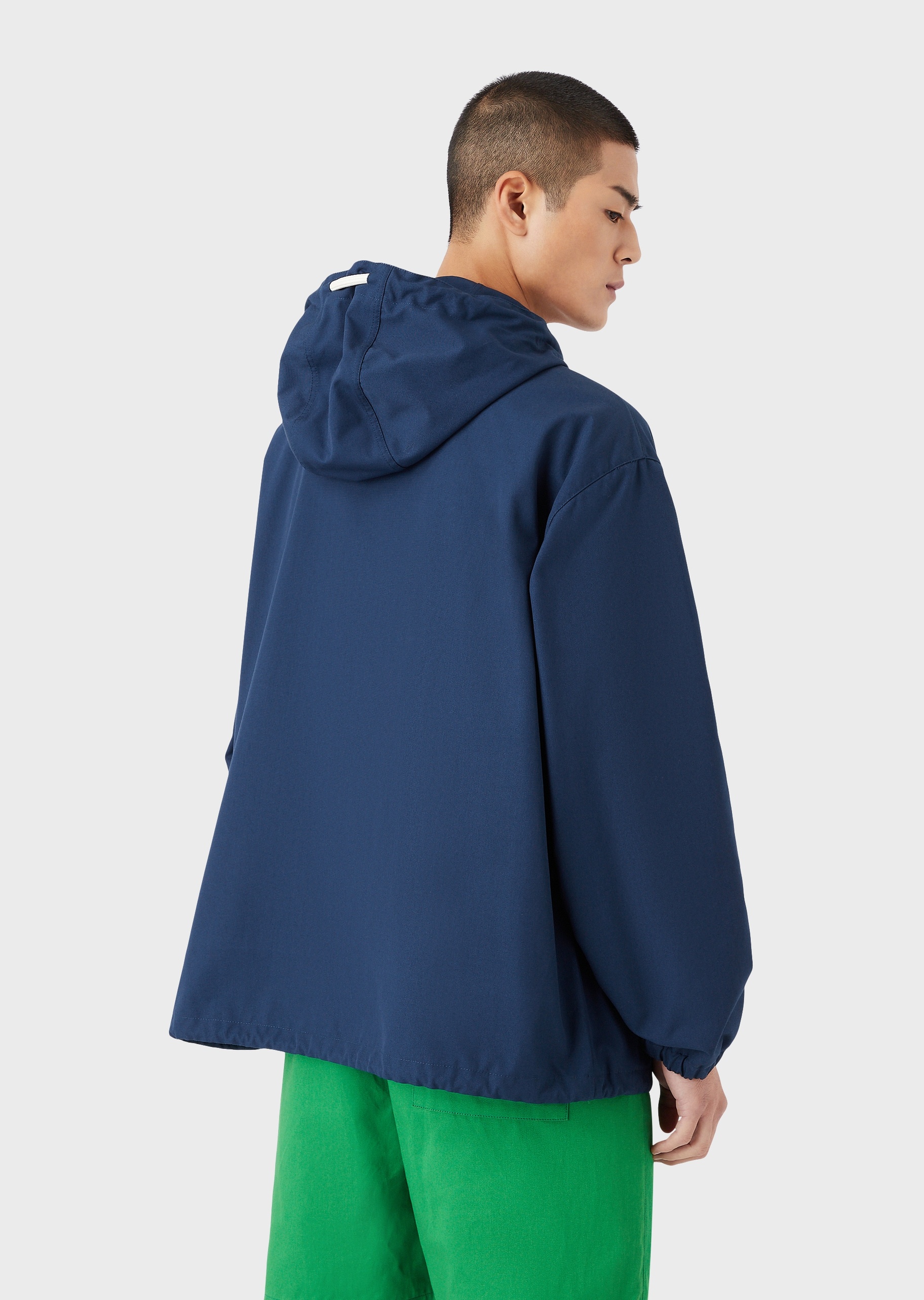 Emporio Armani 可持续系列按扣连帽外套