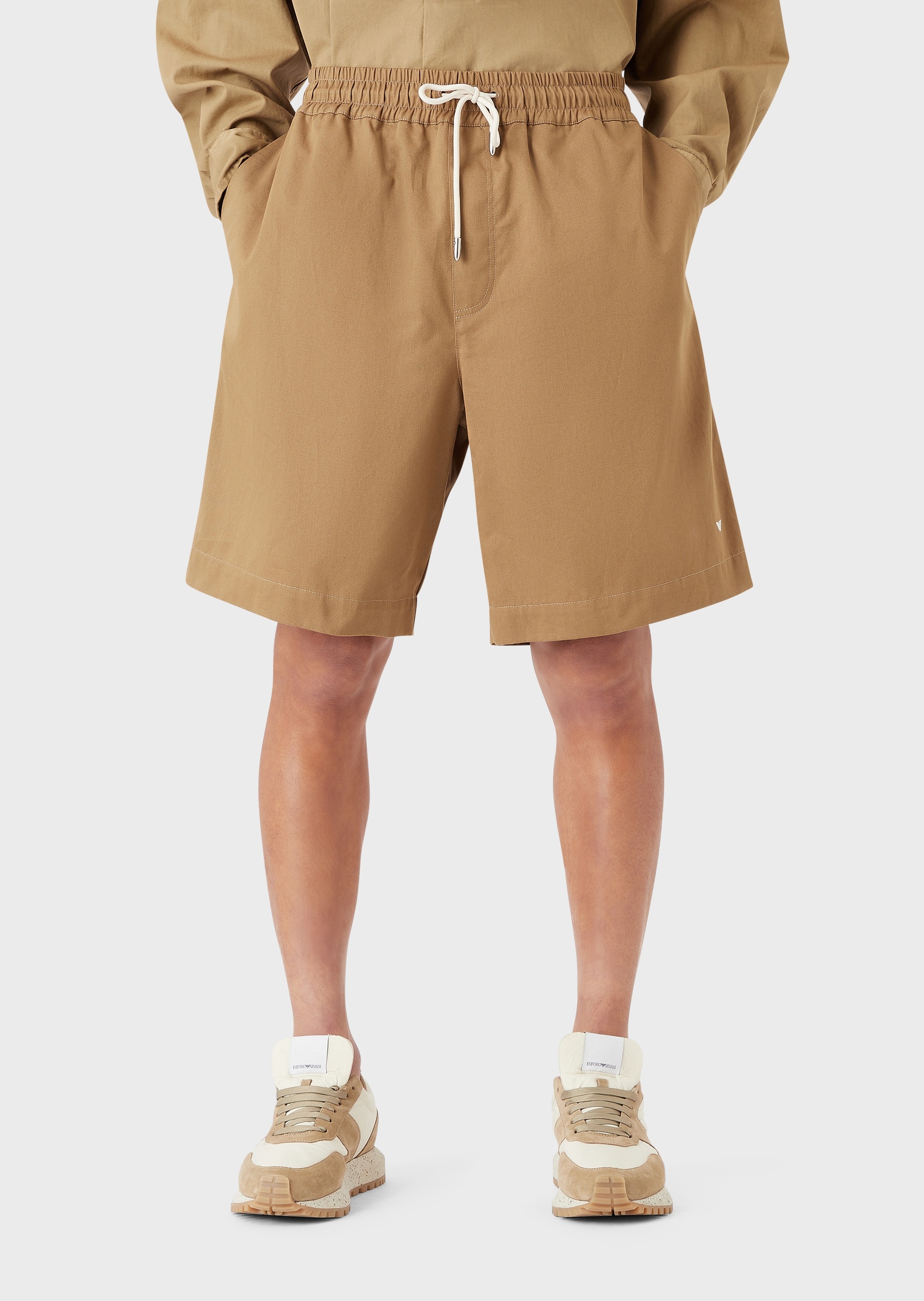 Emporio Armani 可持续系列抽绳百慕大短裤