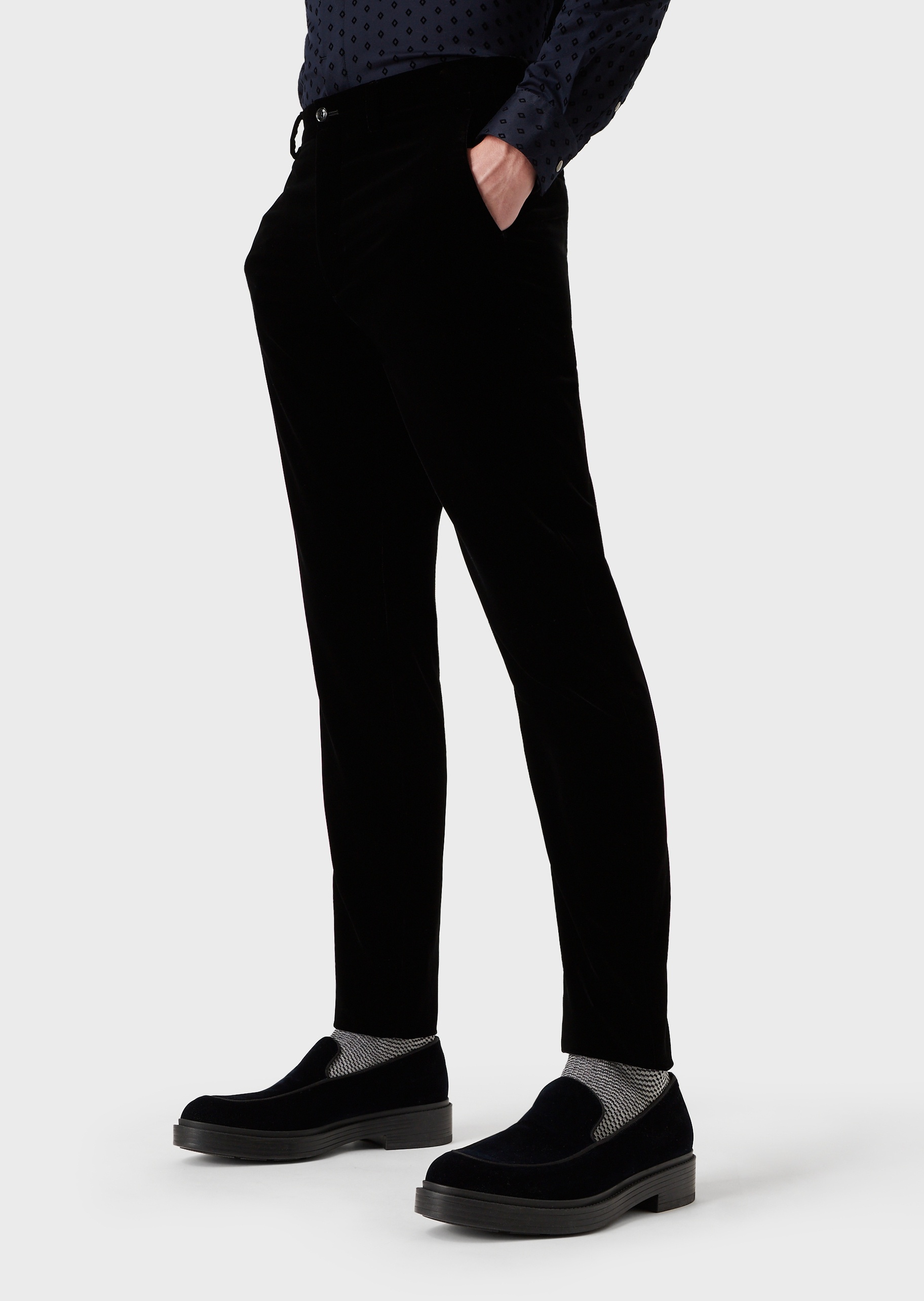 Giorgio Armani 男士微弹修身长款窄脚纯色休闲裤