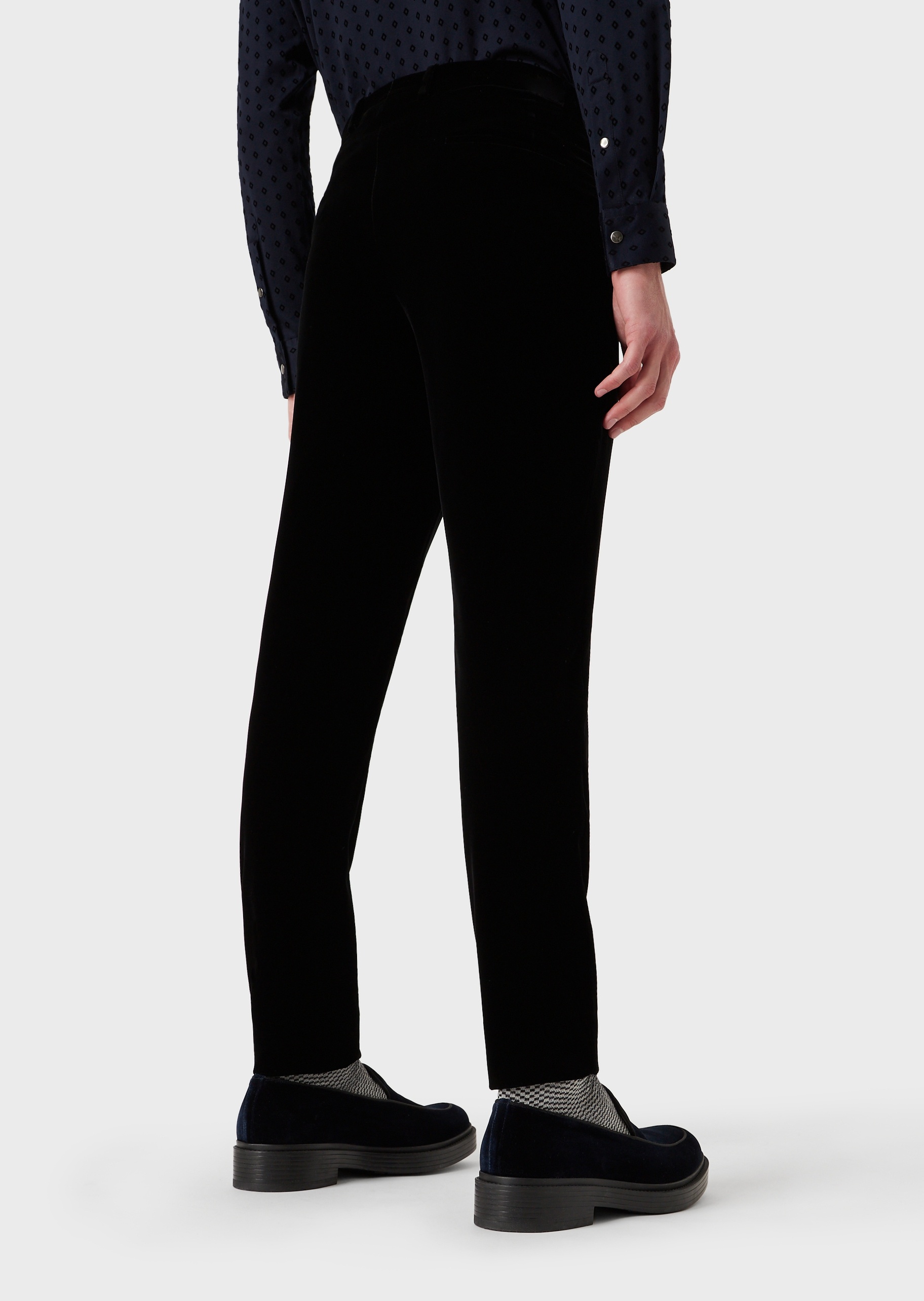 Giorgio Armani 男士微弹修身长款窄脚纯色休闲裤