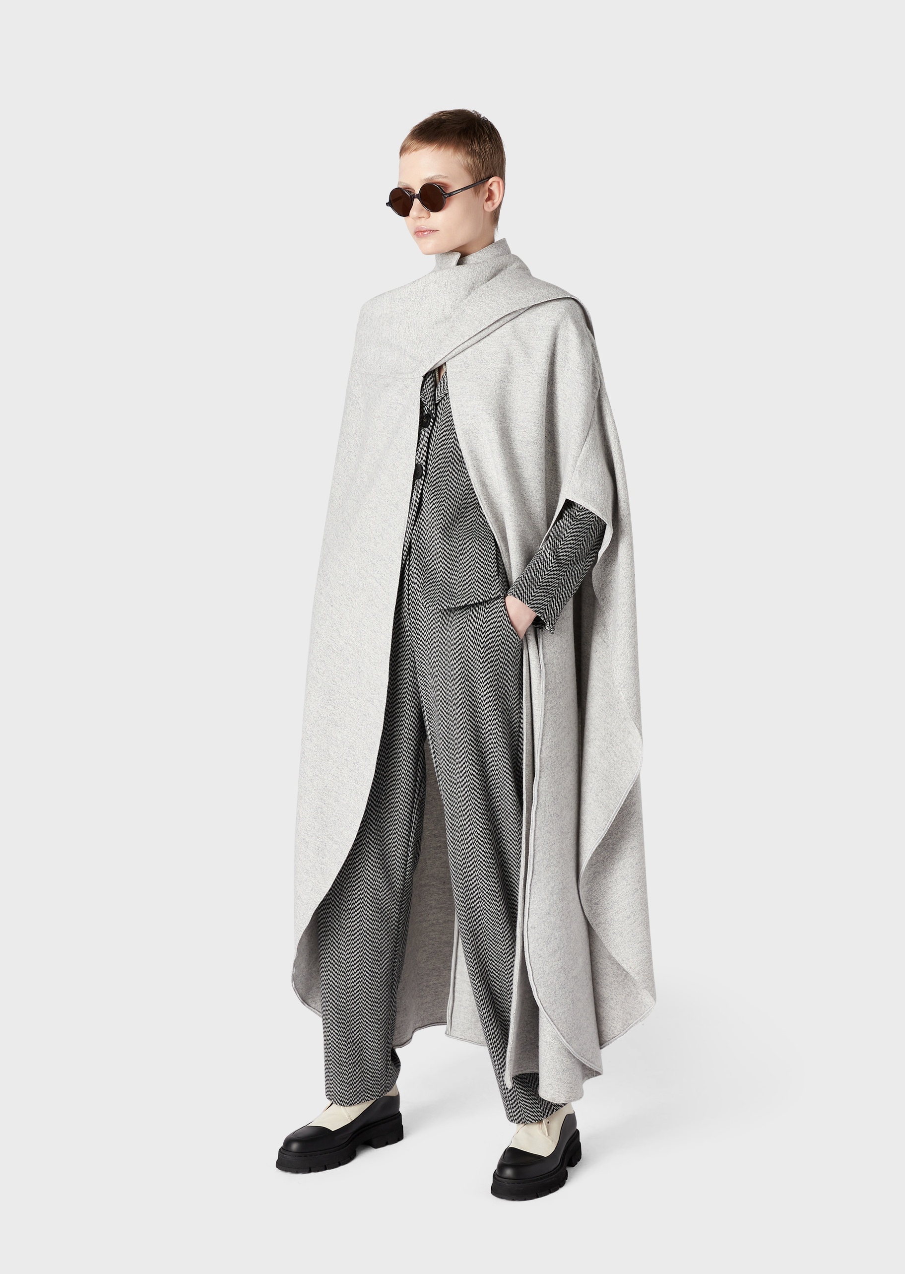 Emporio Armani 人字纹提花西装外套