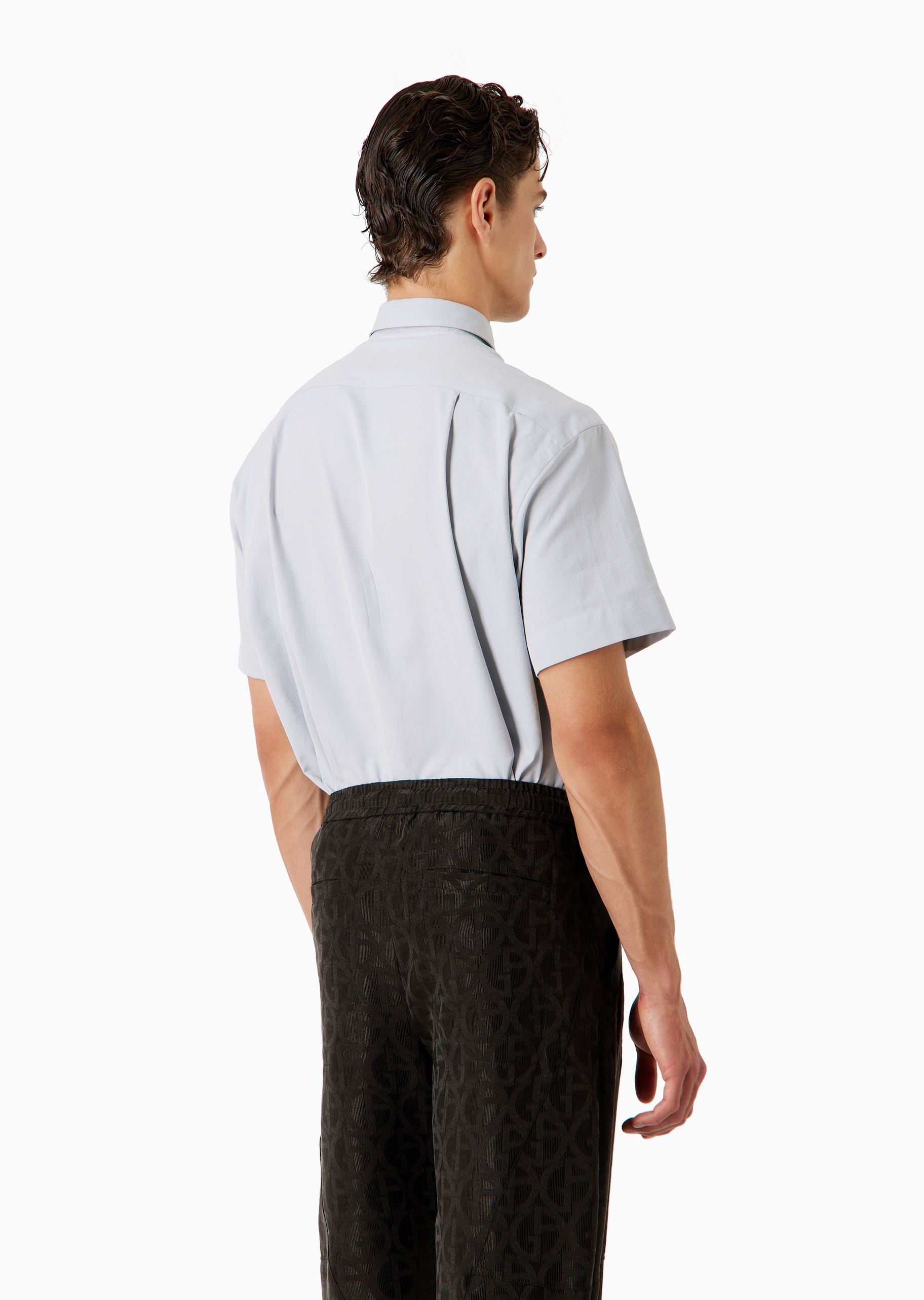 Giorgio Armani 男士全棉宽松短袖翻领贴袋纯色衬衫