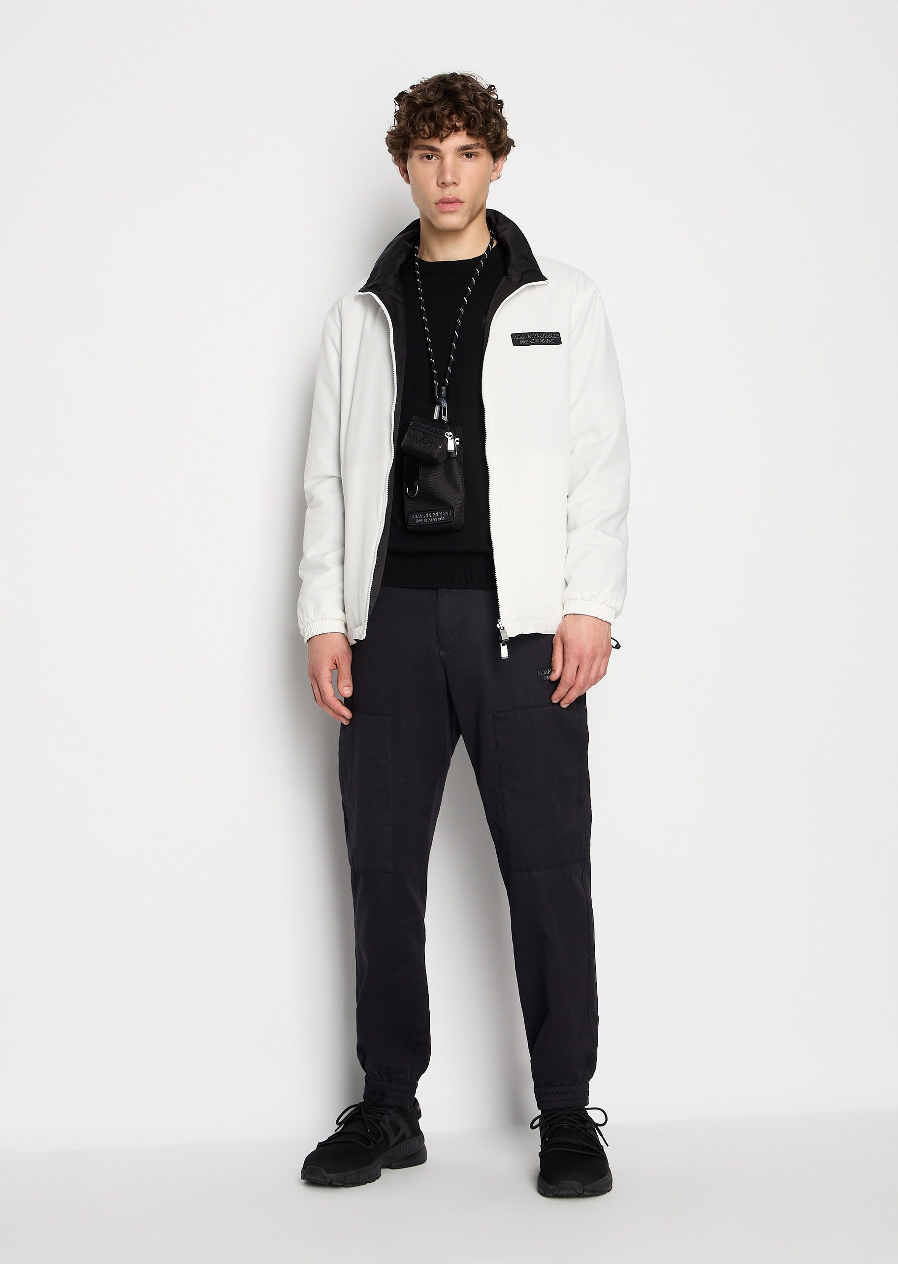 ARMANI EXCHANGE 男士圆领全棉纯色套头毛衣