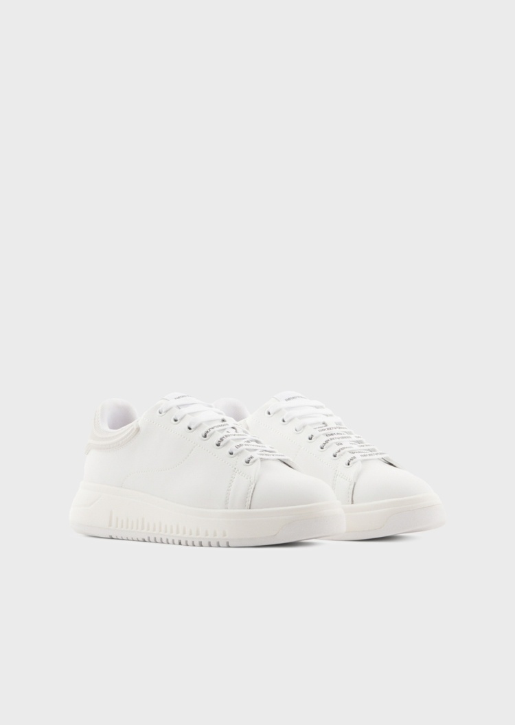 Emporio Armani 标识系带皮革运动鞋