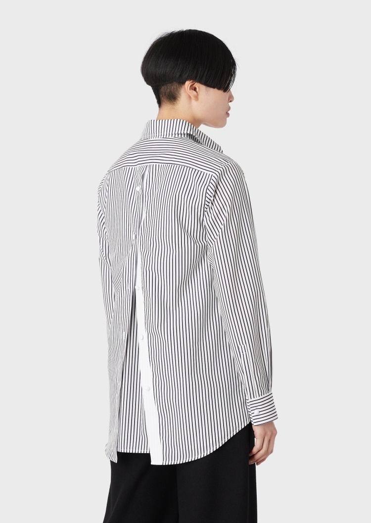 Emporio Armani 宽松版型开叉衬衫