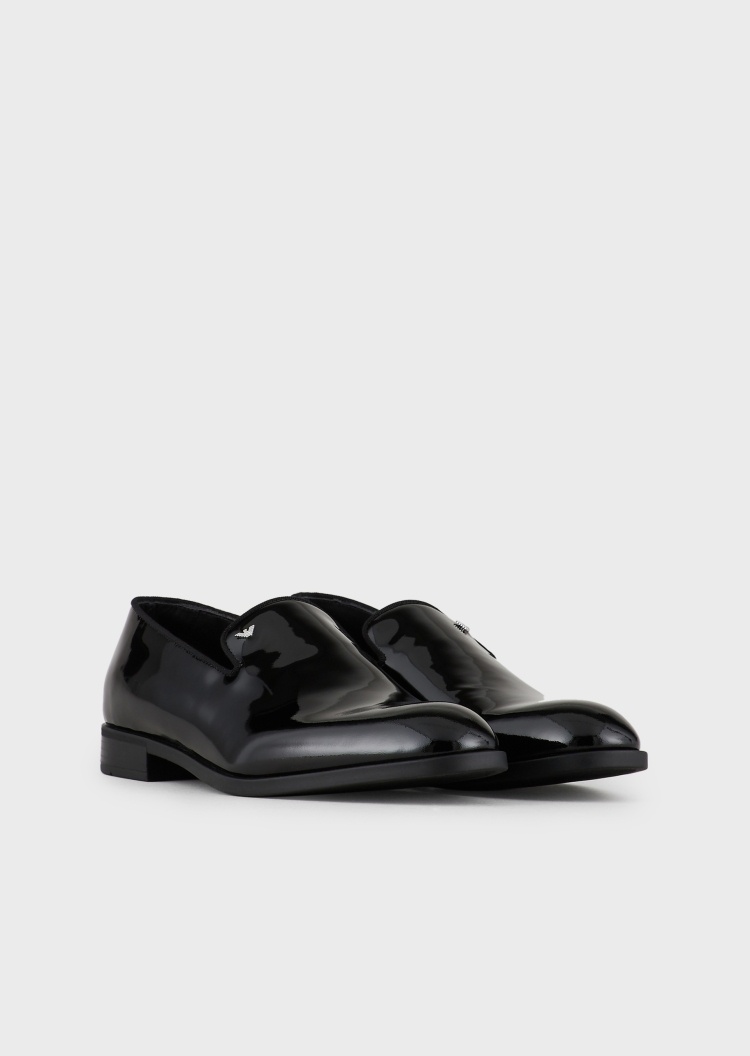 Emporio Armani 经典LOGO漆皮乐福鞋