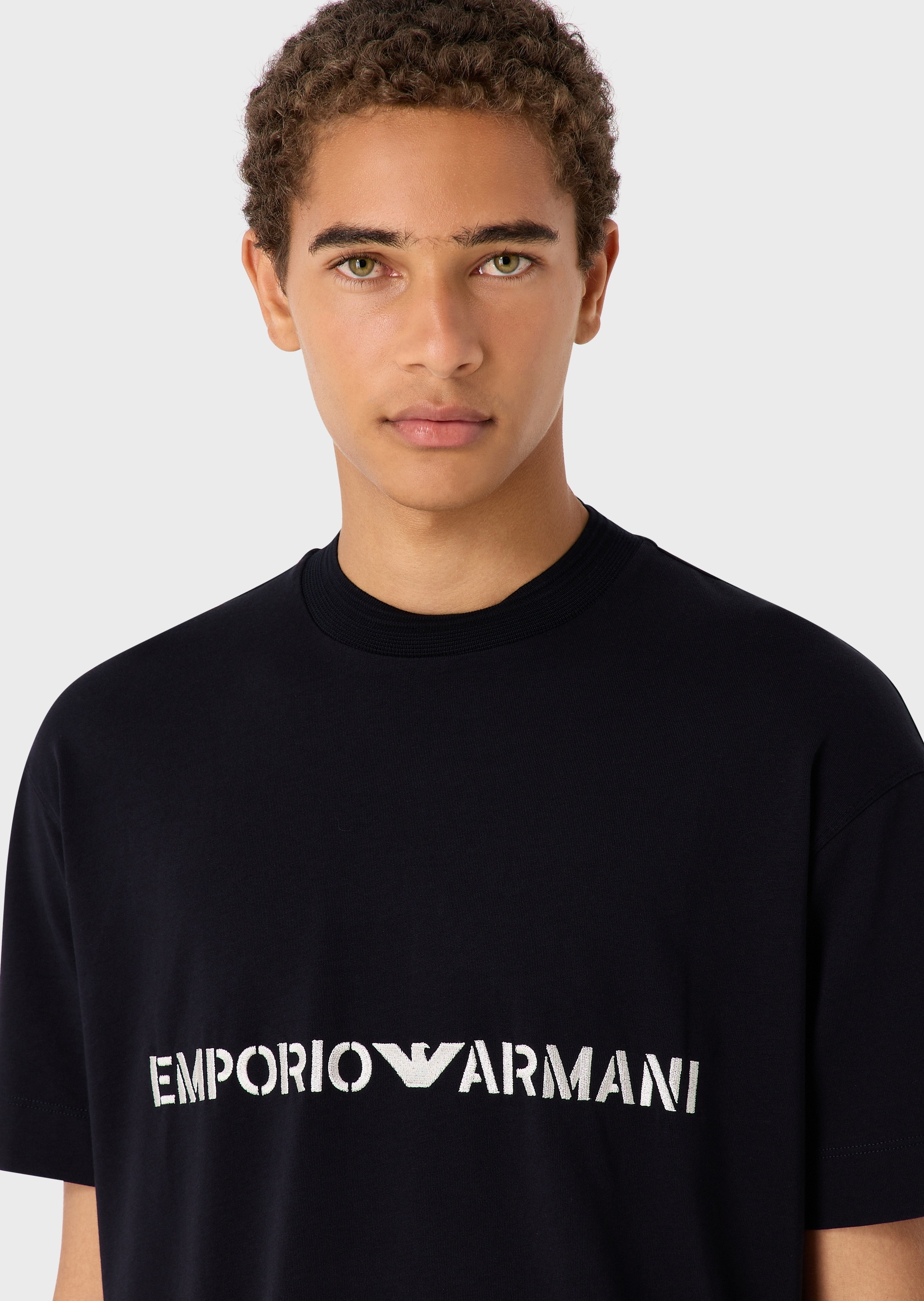 Emporio Armani 男士军装风刺绣标棉质T恤