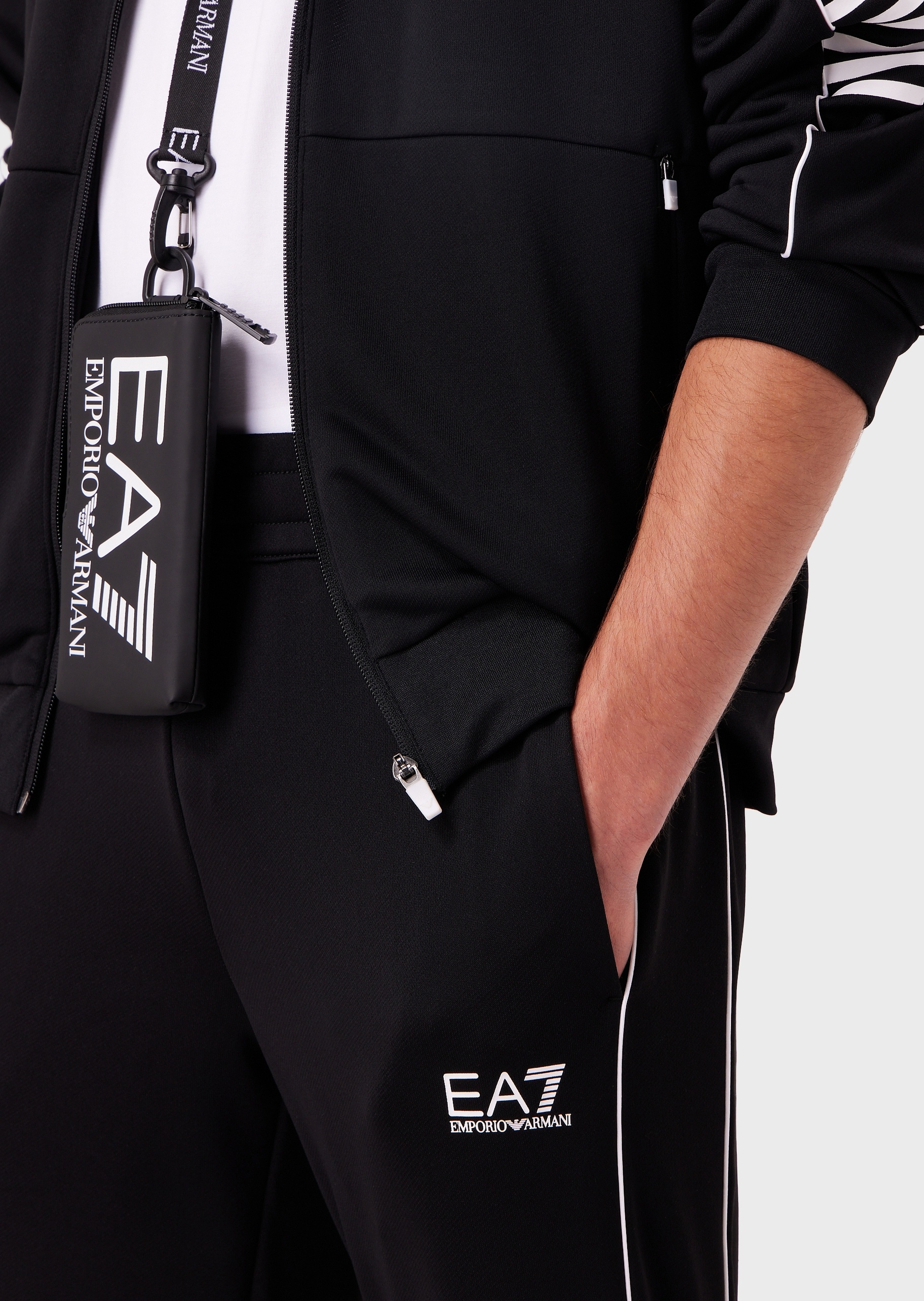 EA7 男士撞色印花立领运动套装