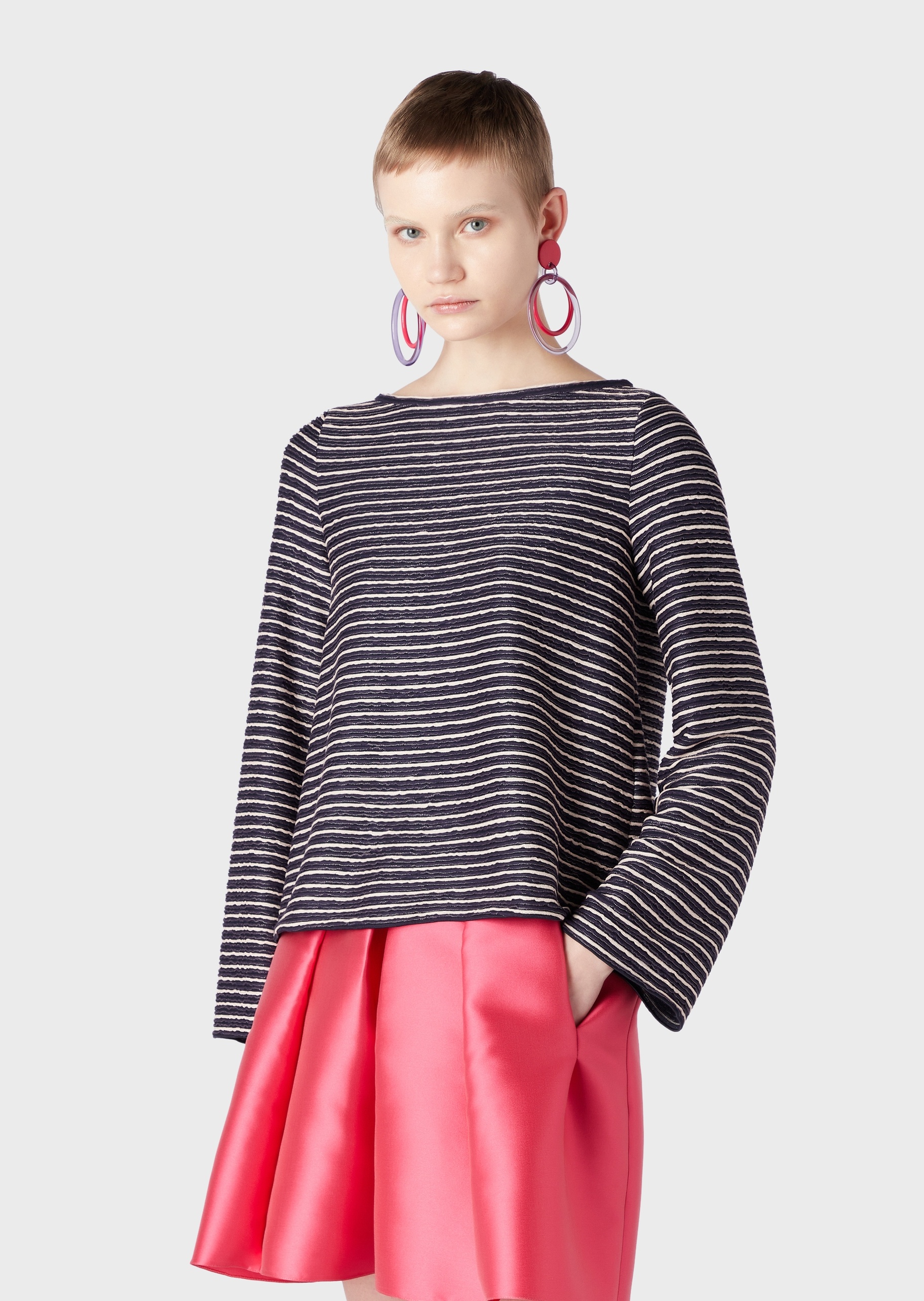 Emporio Armani 女士双色压花横条纹针织衫