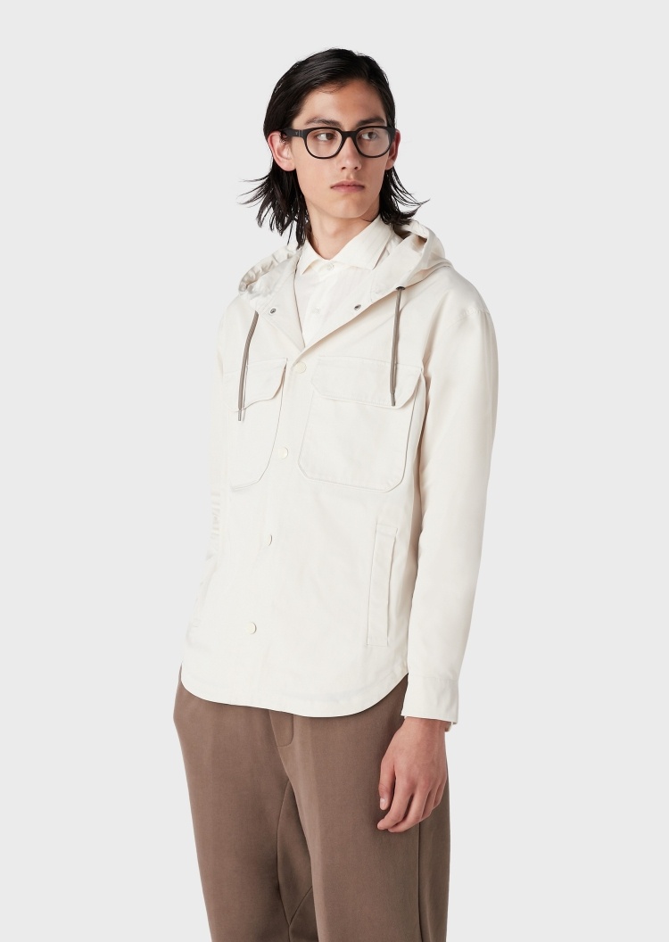 Emporio Armani 缎面抽绳连帽短外套