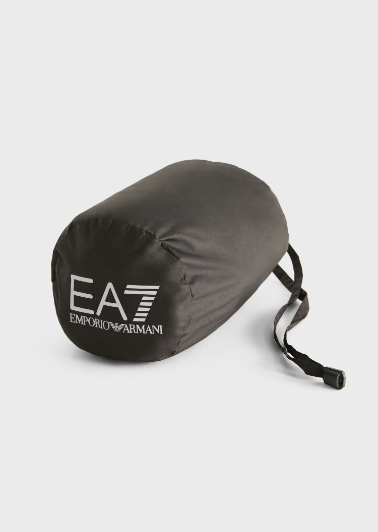 EA7 可收纳绗缝羽绒马甲