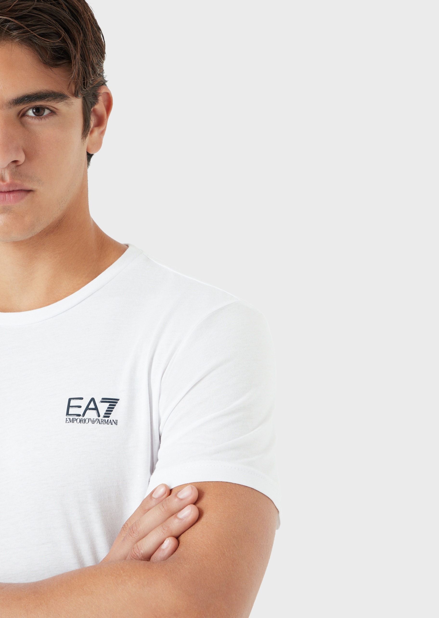 EA7 男士全棉合身短袖圆领纯色健身训练T恤