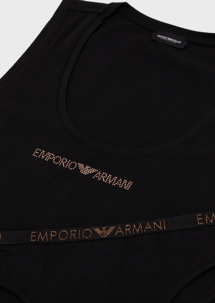 Emporio Armani 经典舒适家居内衣套装