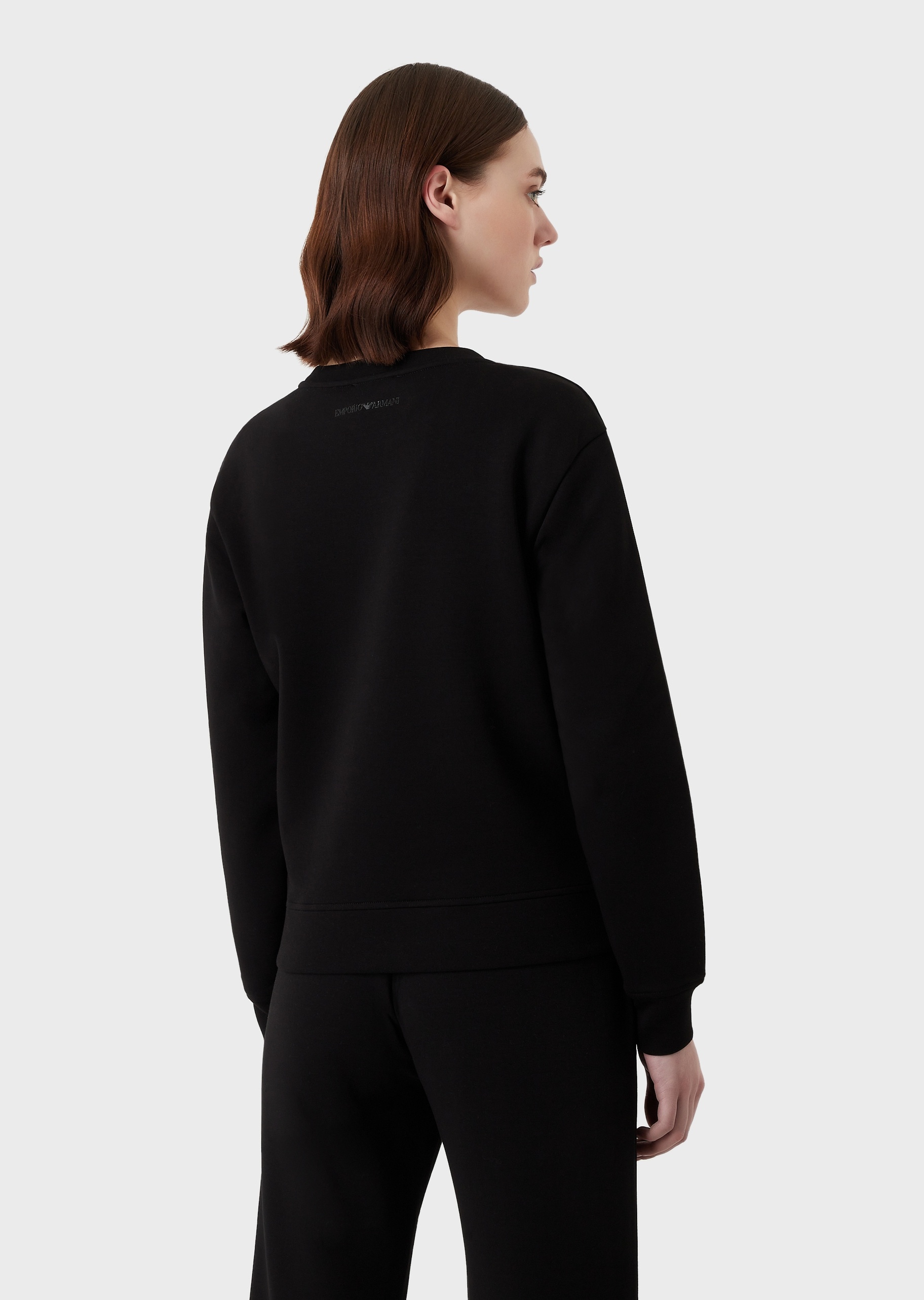 Emporio Armani 新春玉兔刺绣卫衣