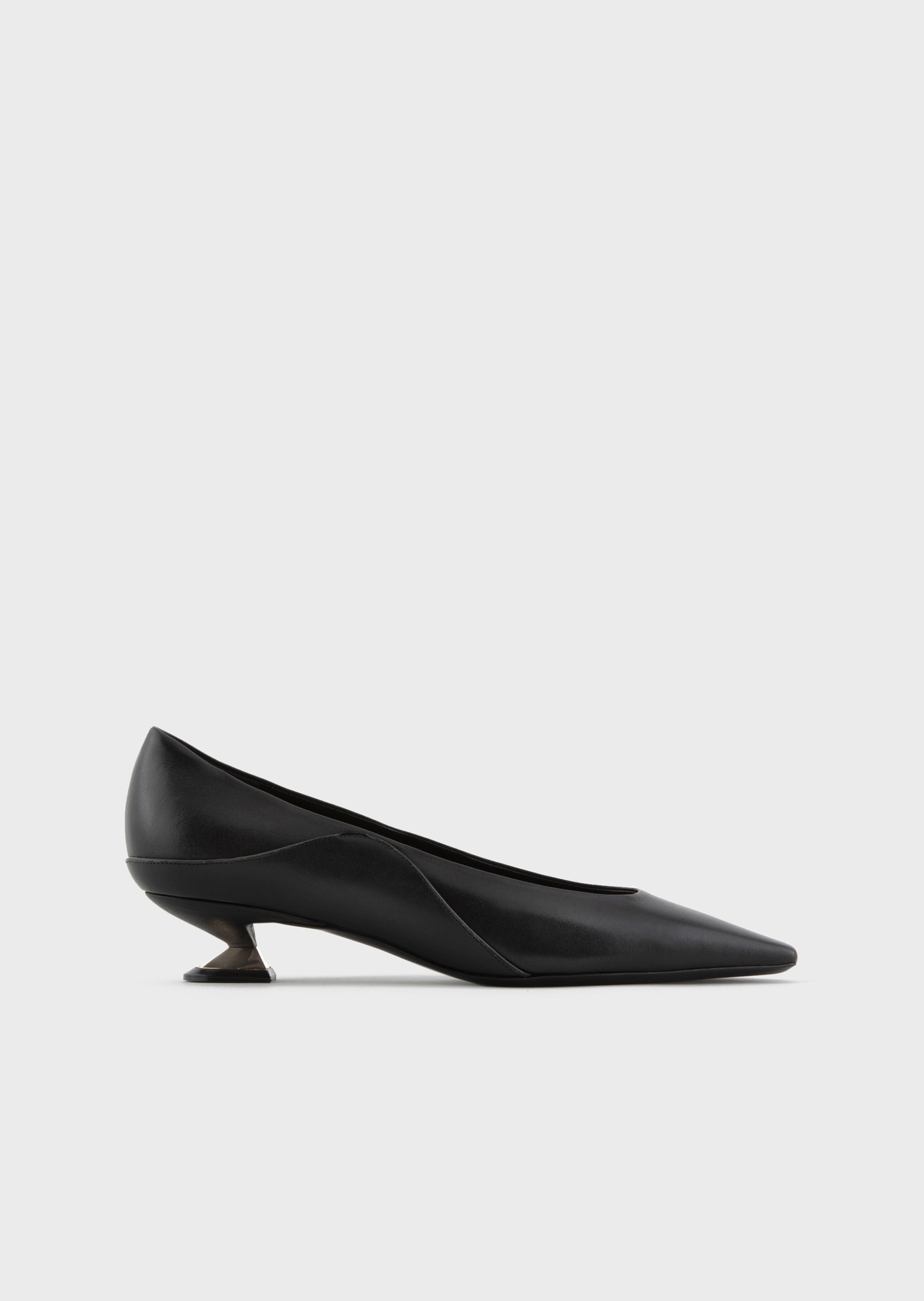 Giorgio Armani 女士波浪形刺绣羊皮革沙漏矮高跟浅口鞋