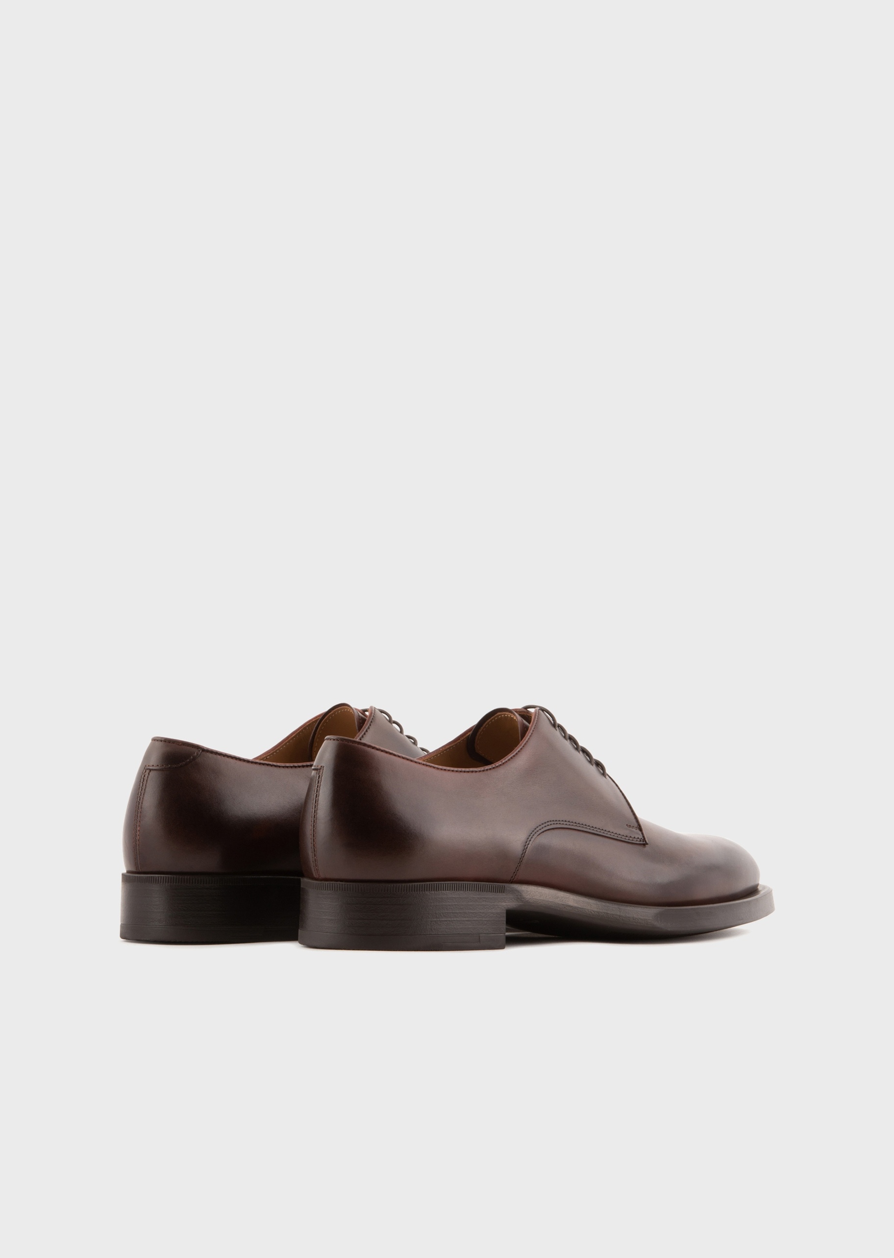 Giorgio Armani 男士休闲商务光泽感犊牛皮革低帮复古系带鞋