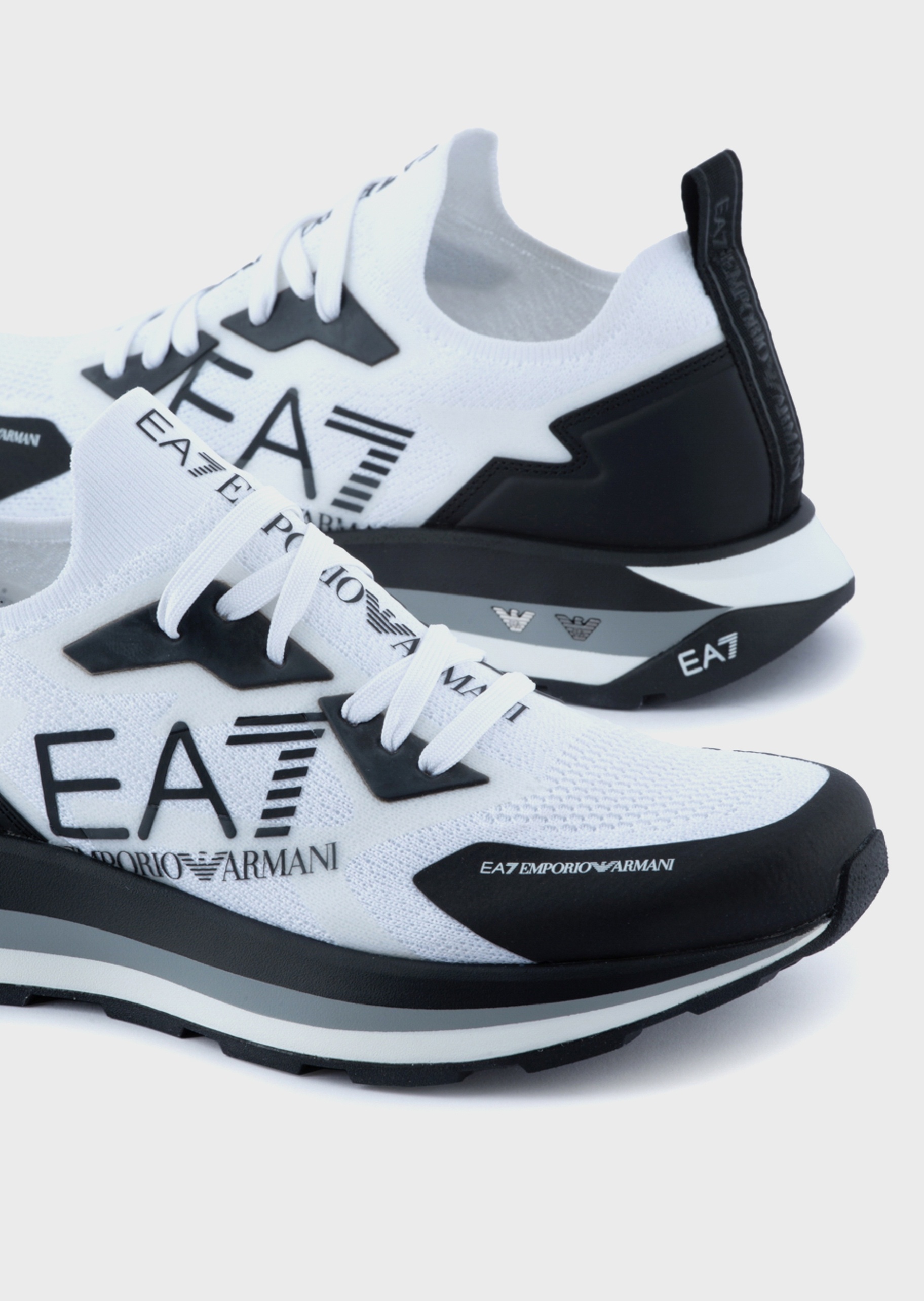 EA7 针织网面系带运动鞋