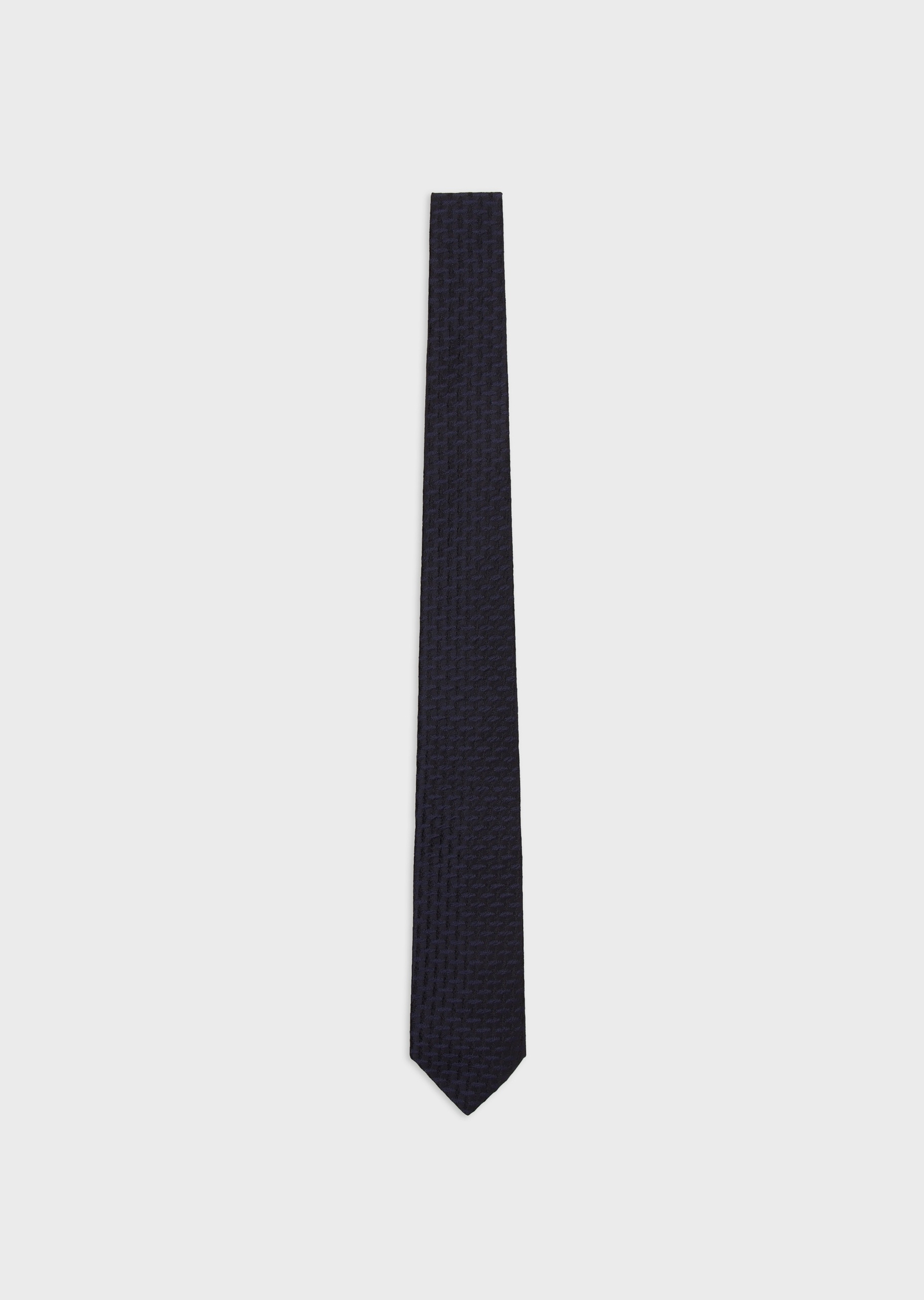 Giorgio Armani 男士桑蚕丝箭头型几何编织提花领带