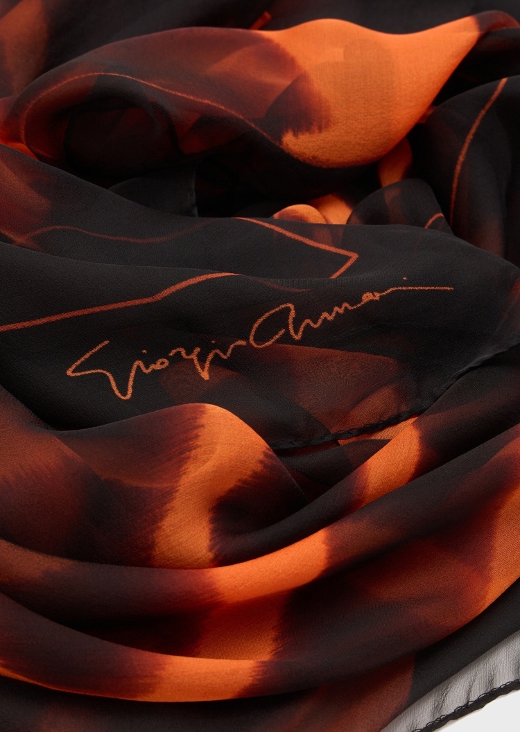 Giorgio Armani 女士环绕式桑蚕丝雪纺印花大号围巾