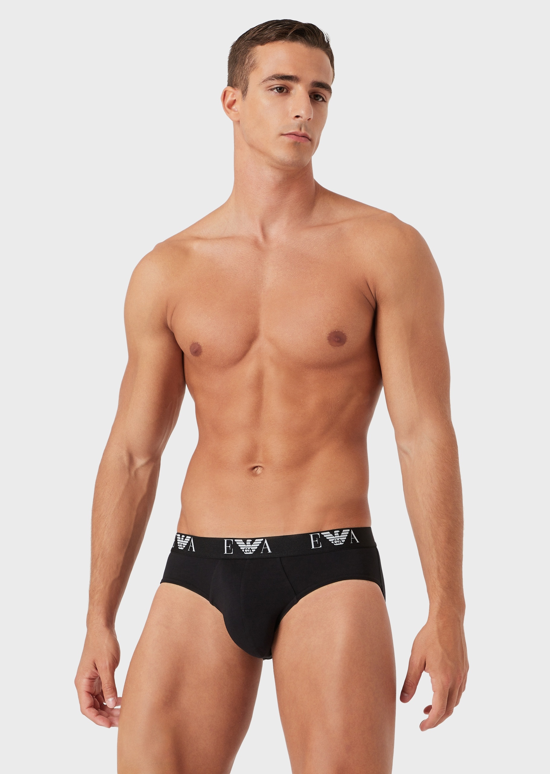 Emporio Armani 标识中腰三条内裤套装