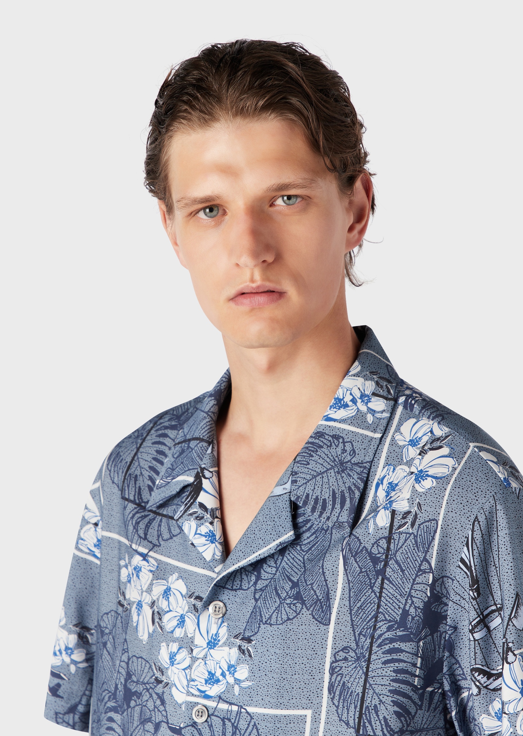 Emporio Armani 通体假日印花短袖衬衫