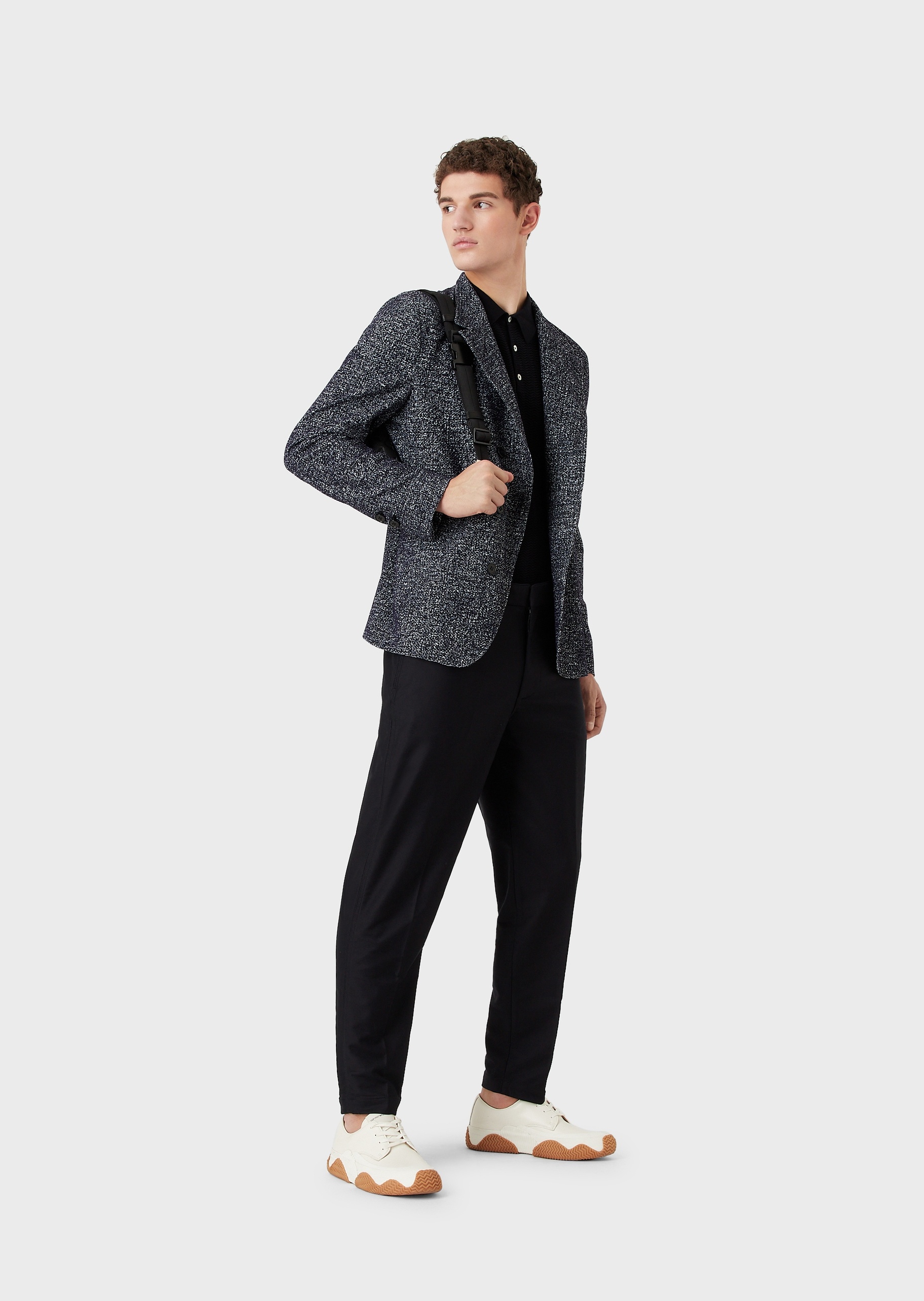 Emporio Armani 波浪纹针织POLO衫