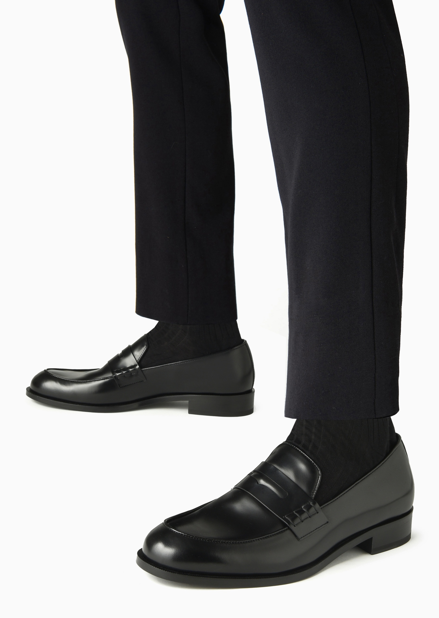 Giorgio Armani 男士牛皮革一脚蹬圆头低跟休闲商务乐福鞋