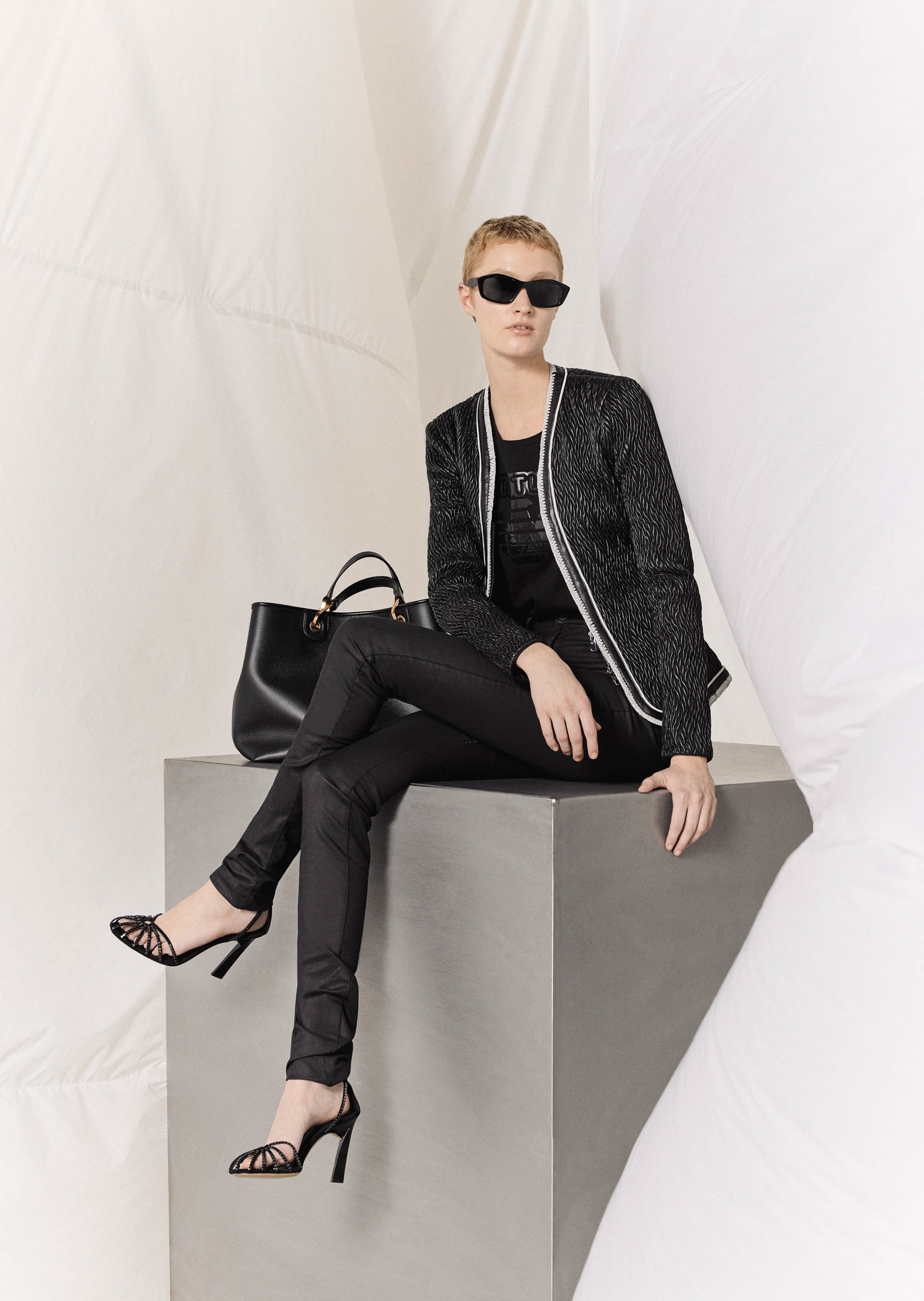 Emporio Armani 女士超紧身高腰微弹牛仔裤