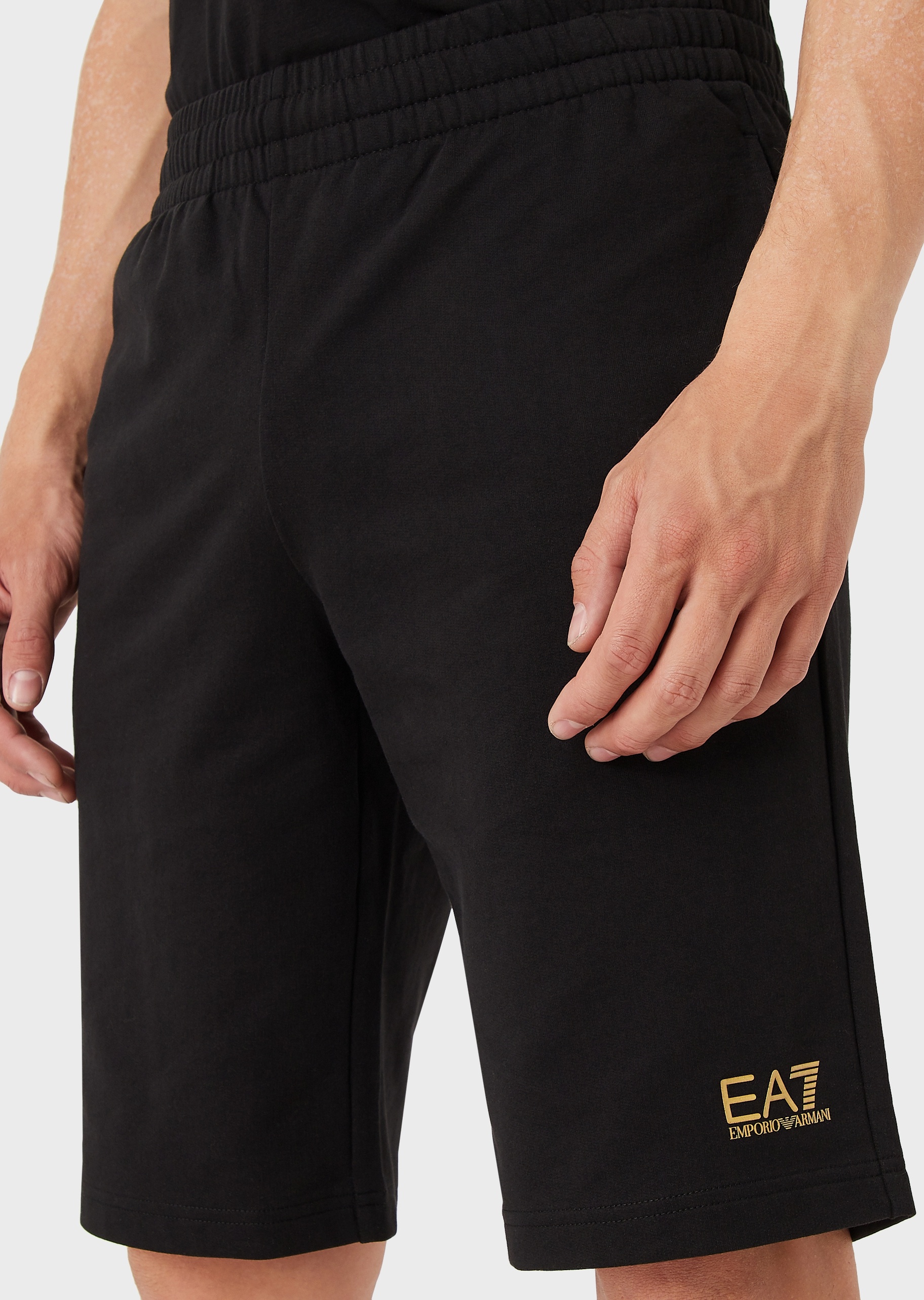 EA7 男士全棉合身短款直筒健身训练运动短裤
