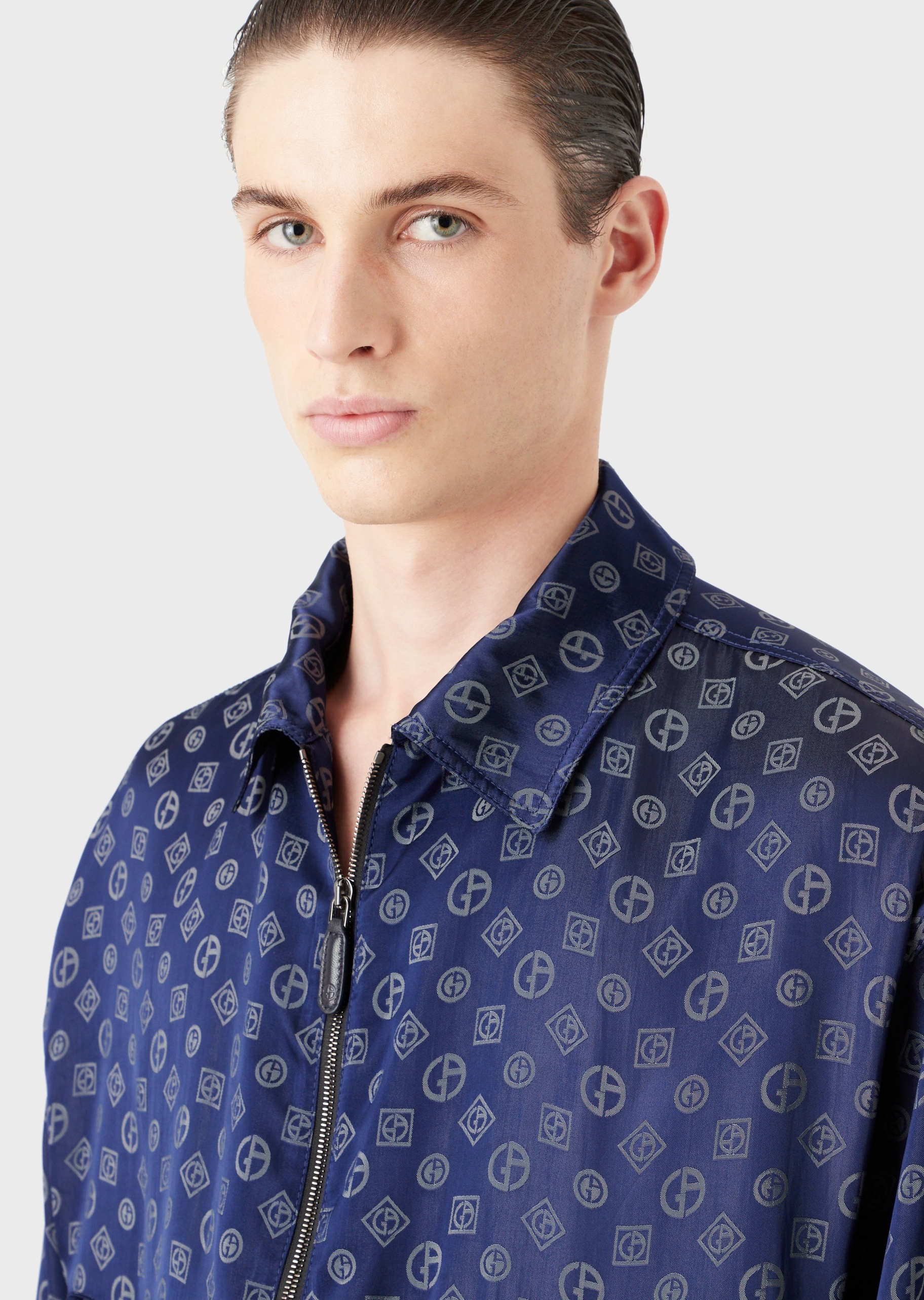 Giorgio Armani 通体标识提花翻领夹克