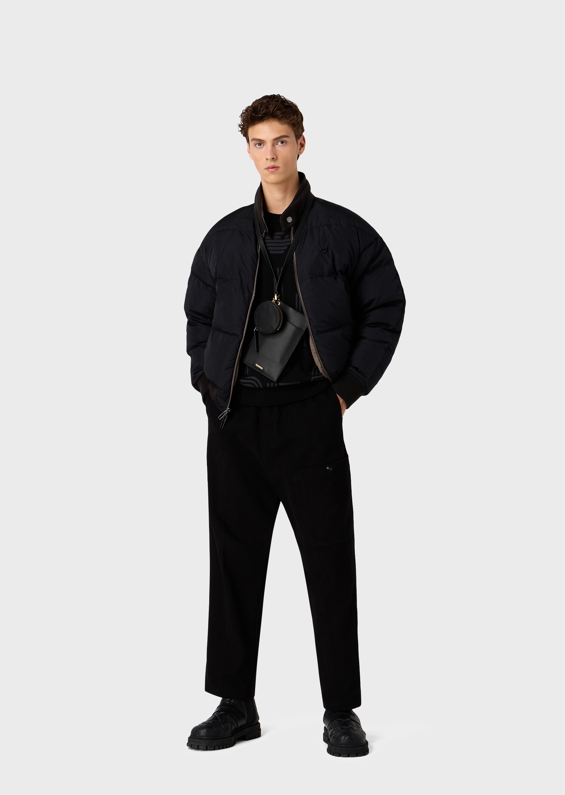 Emporio Armani 男士通体提花套头针织衫