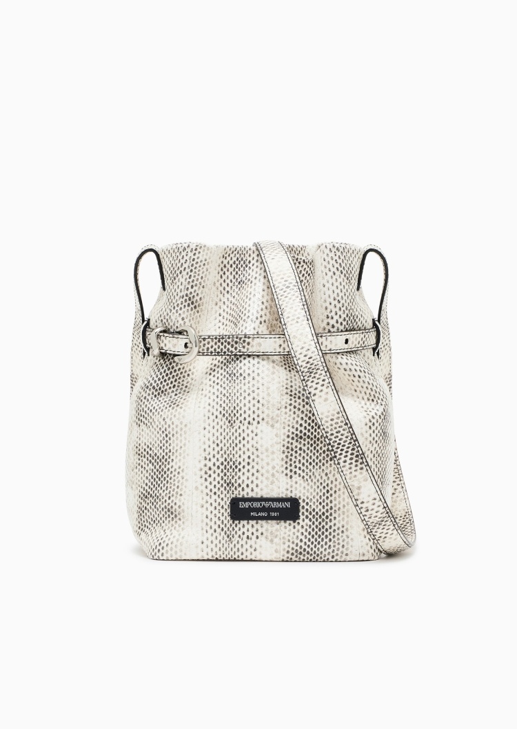 Emporio Armani 女士磁扣水桶形蛇纹秀场同款单肩斜挎包