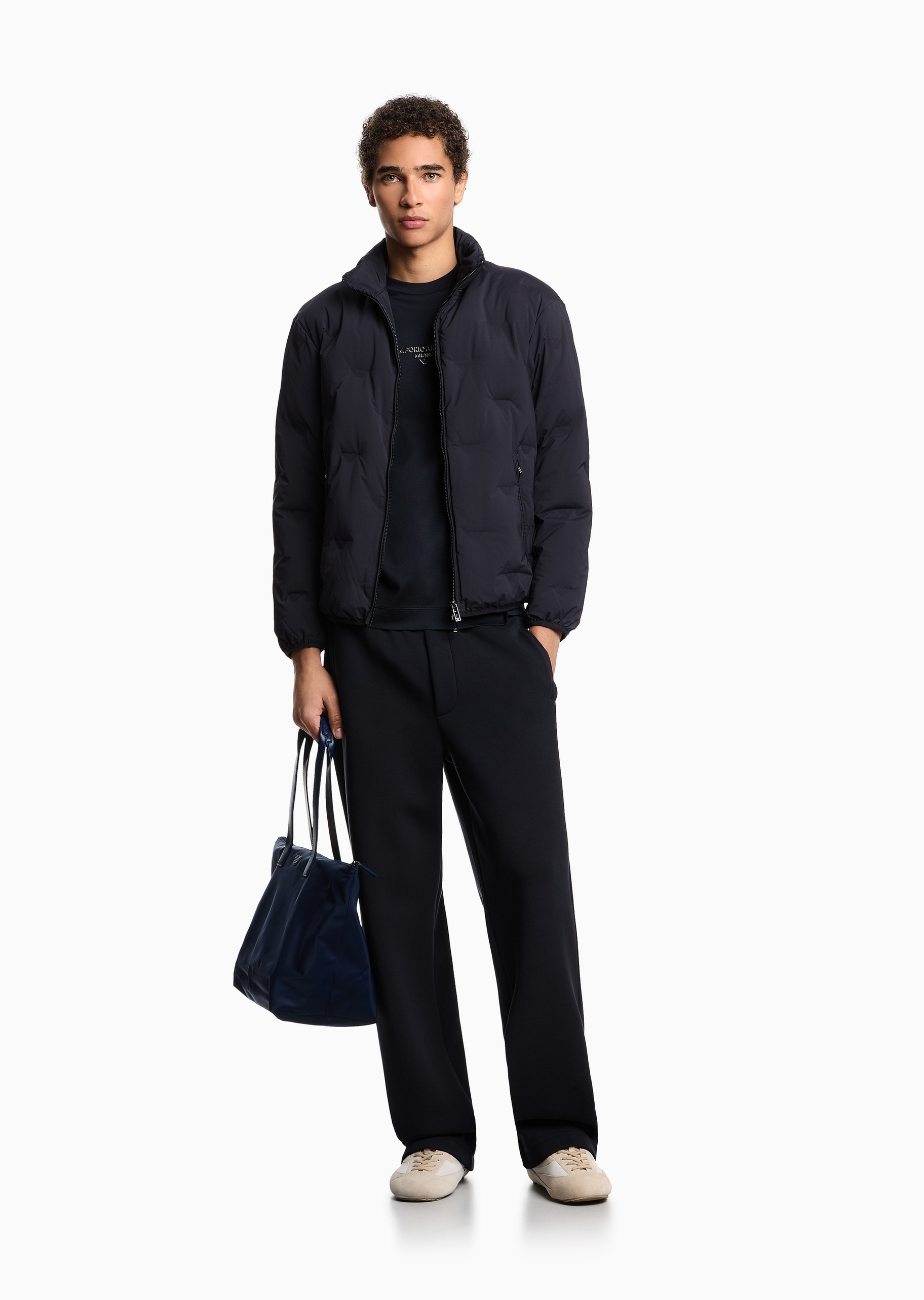 Emporio Armani 男士短款立领通体鹰标拉链羽绒服