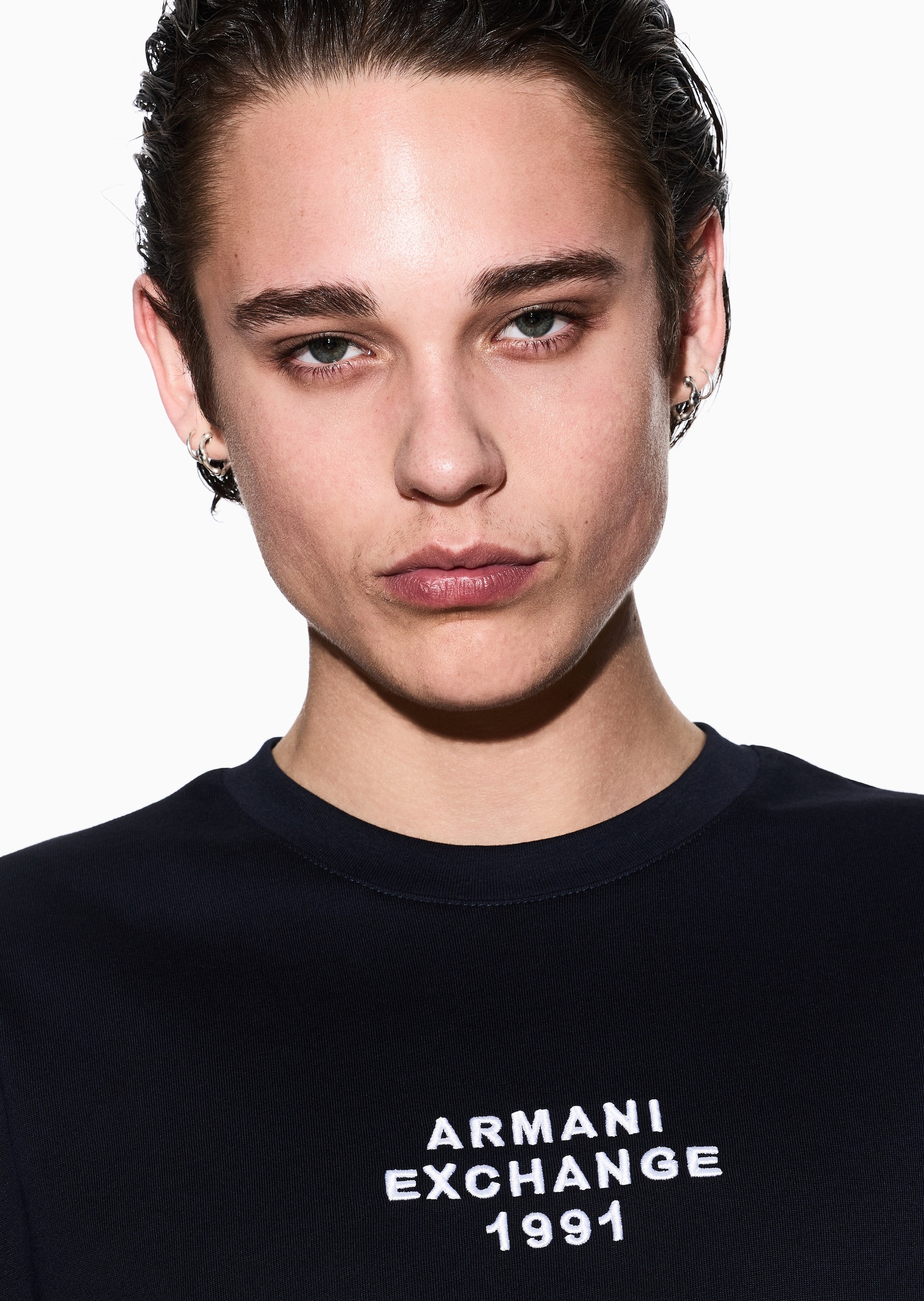 ARMANI EXCHANGE 男士纯棉合身短袖圆领正肩字母刺绣T恤