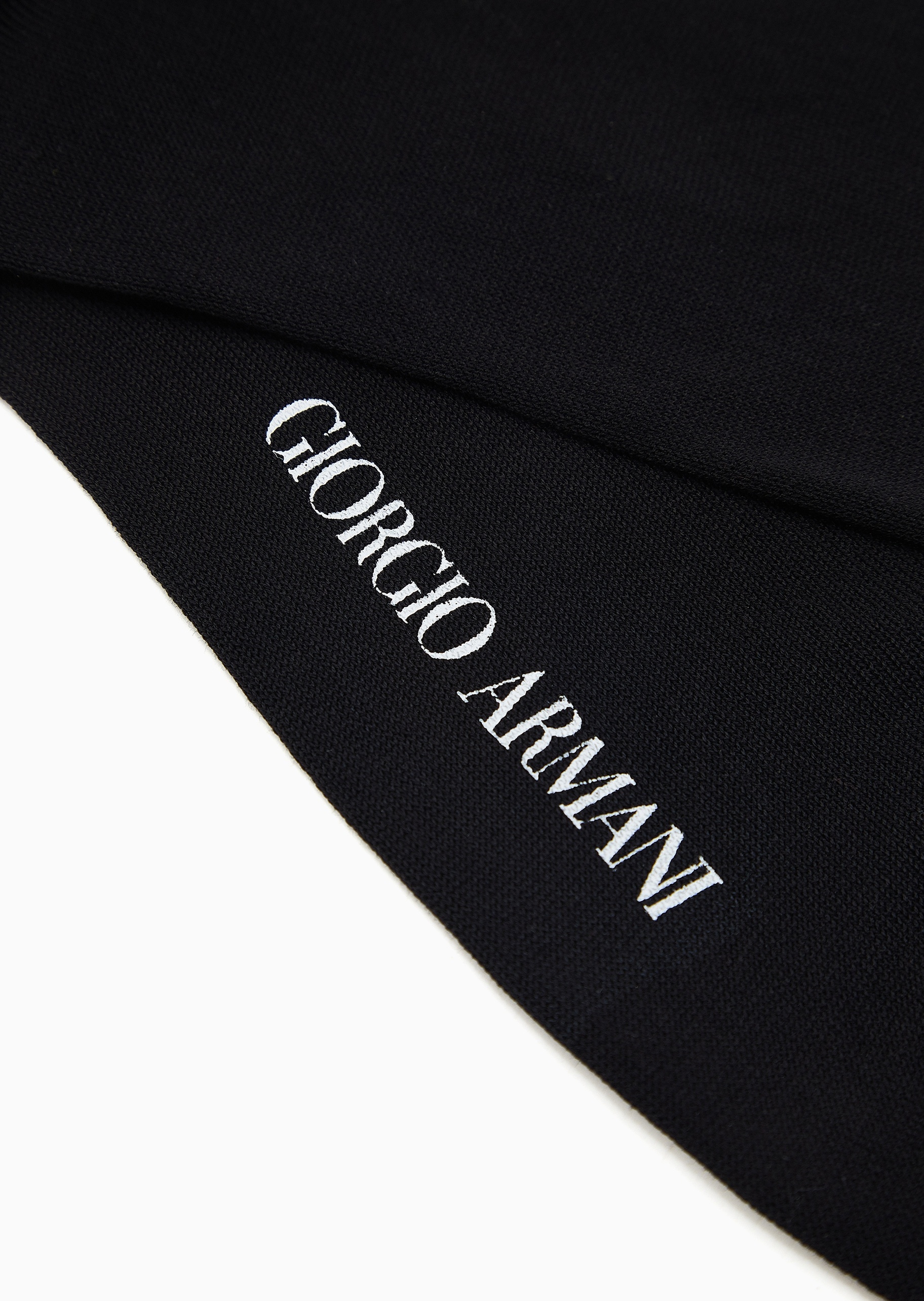 Giorgio Armani 男士Logo刺绣黑色商务运动耐穿中筒棉袜