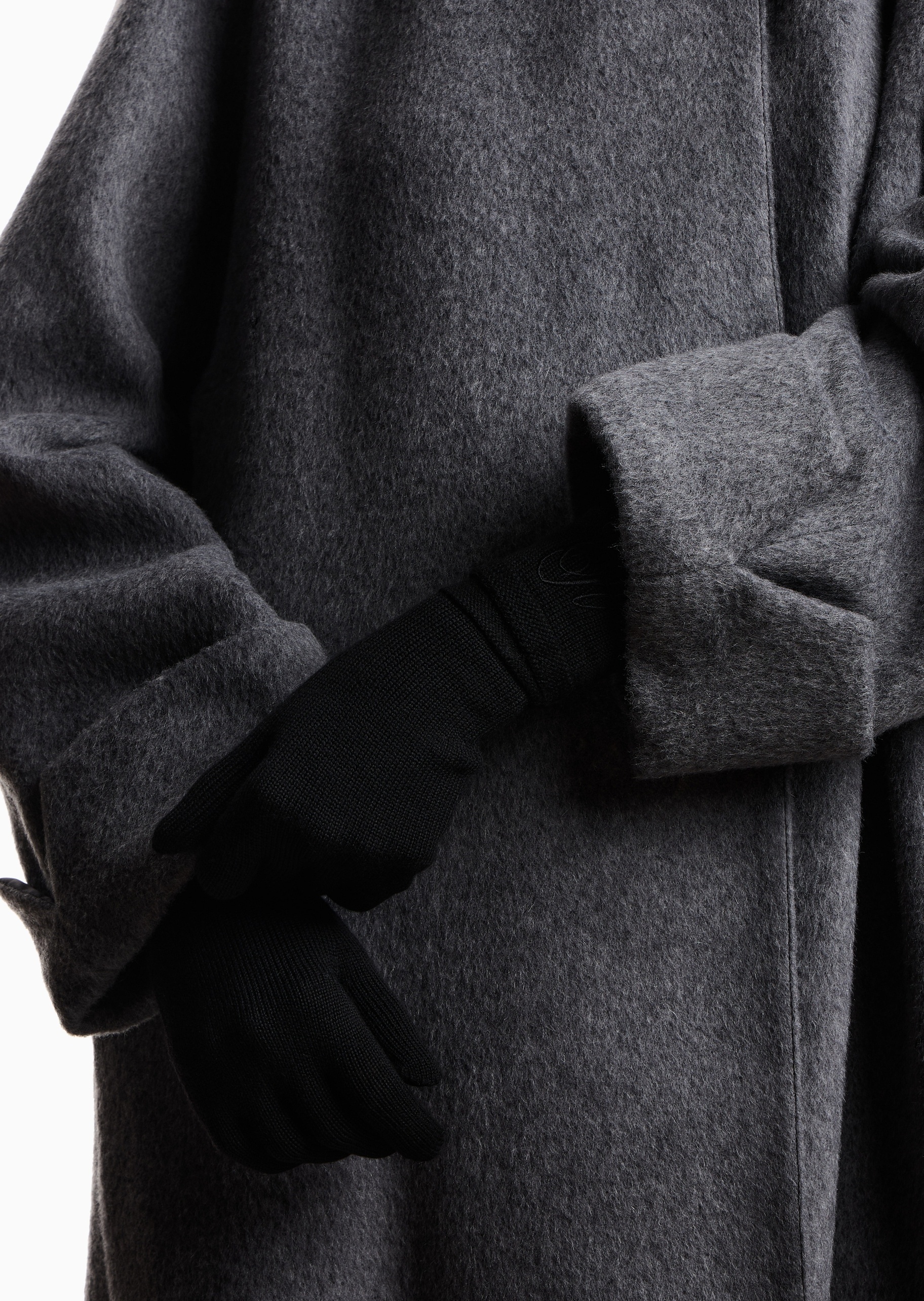 Emporio Armani 女士全绵羊毛分指刺绣户外休闲通勤手套