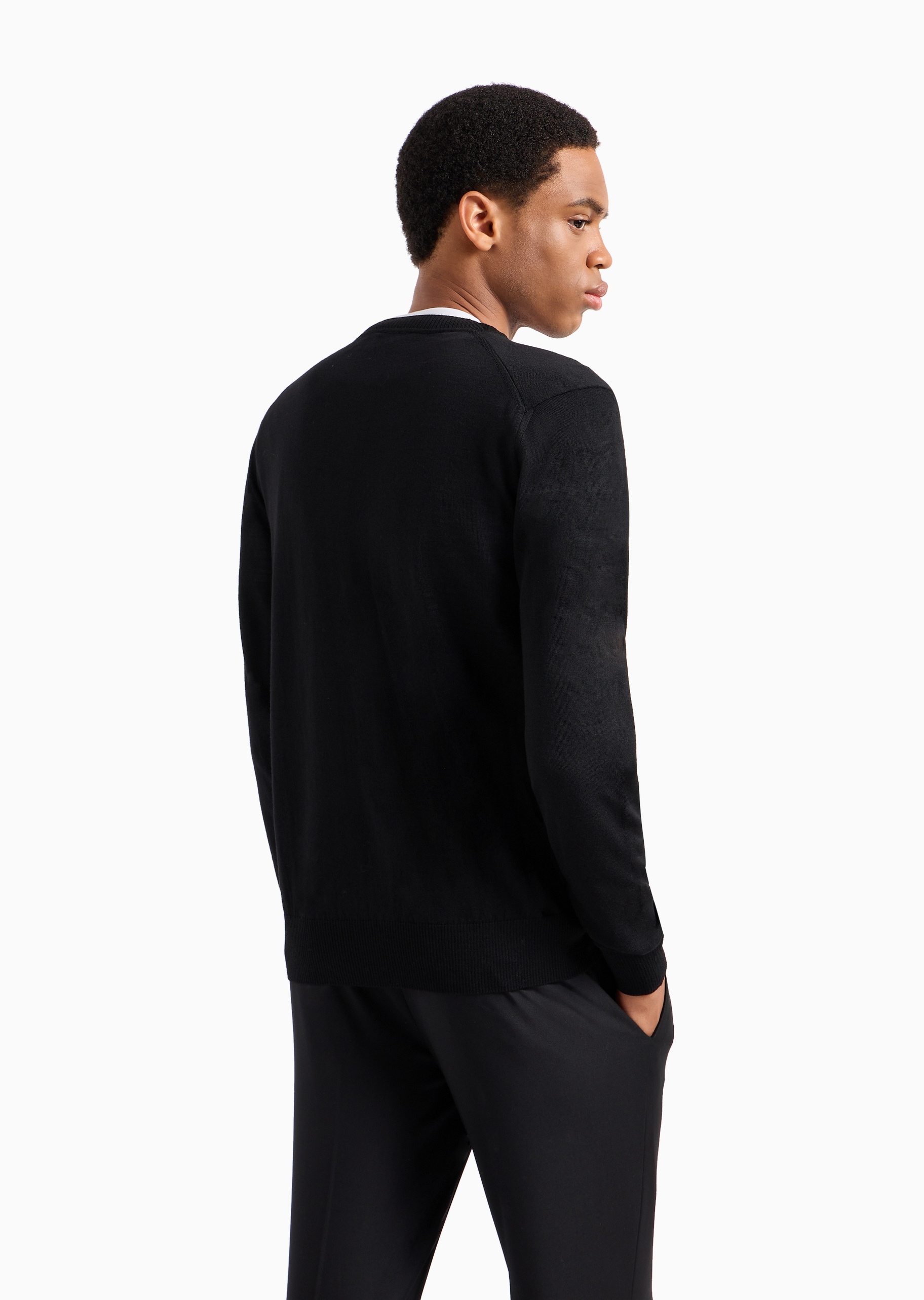 Emporio Armani 男士全绵羊毛合身长袖V领轻薄保暖针织开衫