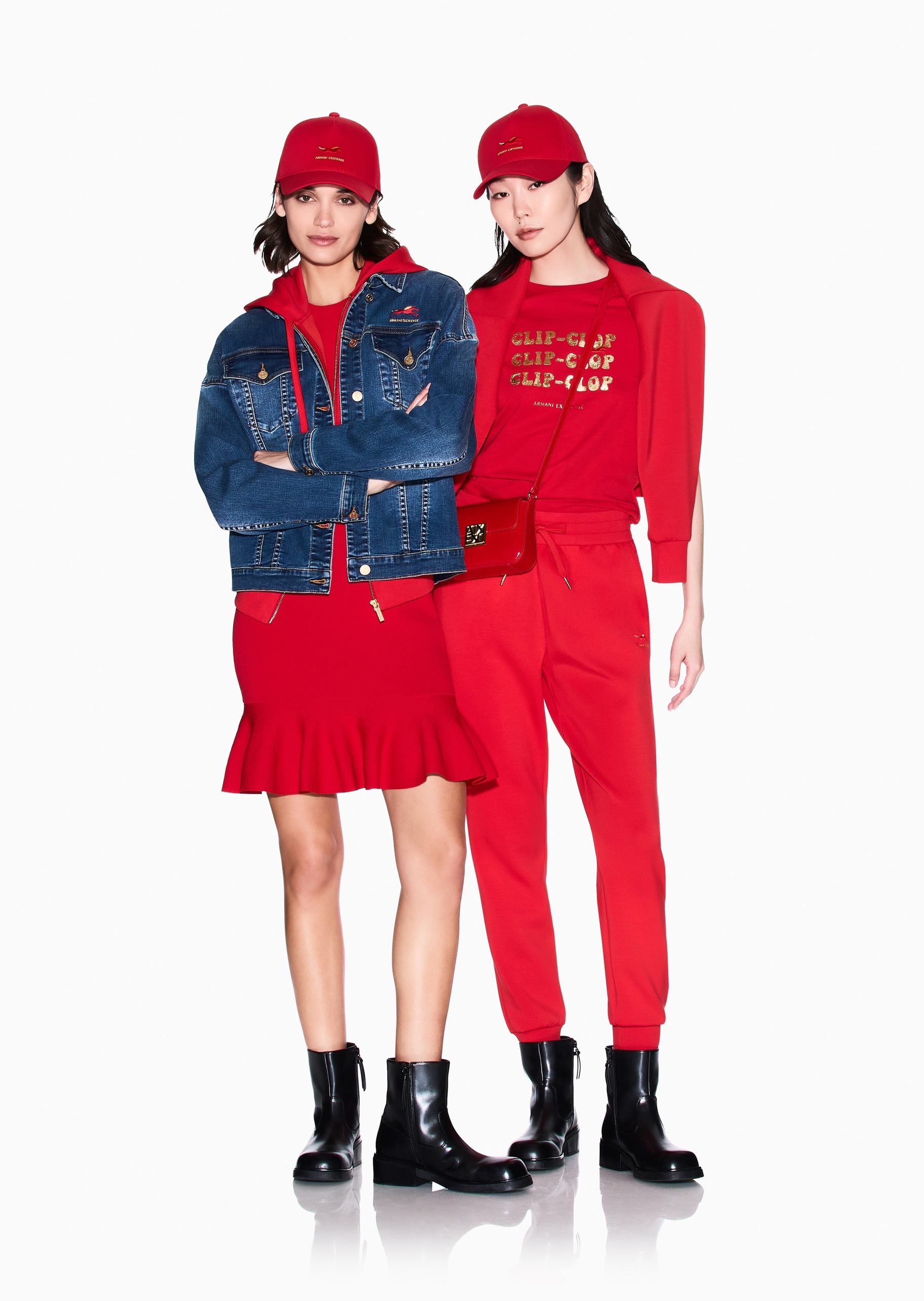 ARMANI EXCHANGE 马年限定女士合身长袖圆领刺绣休闲套头卫衣