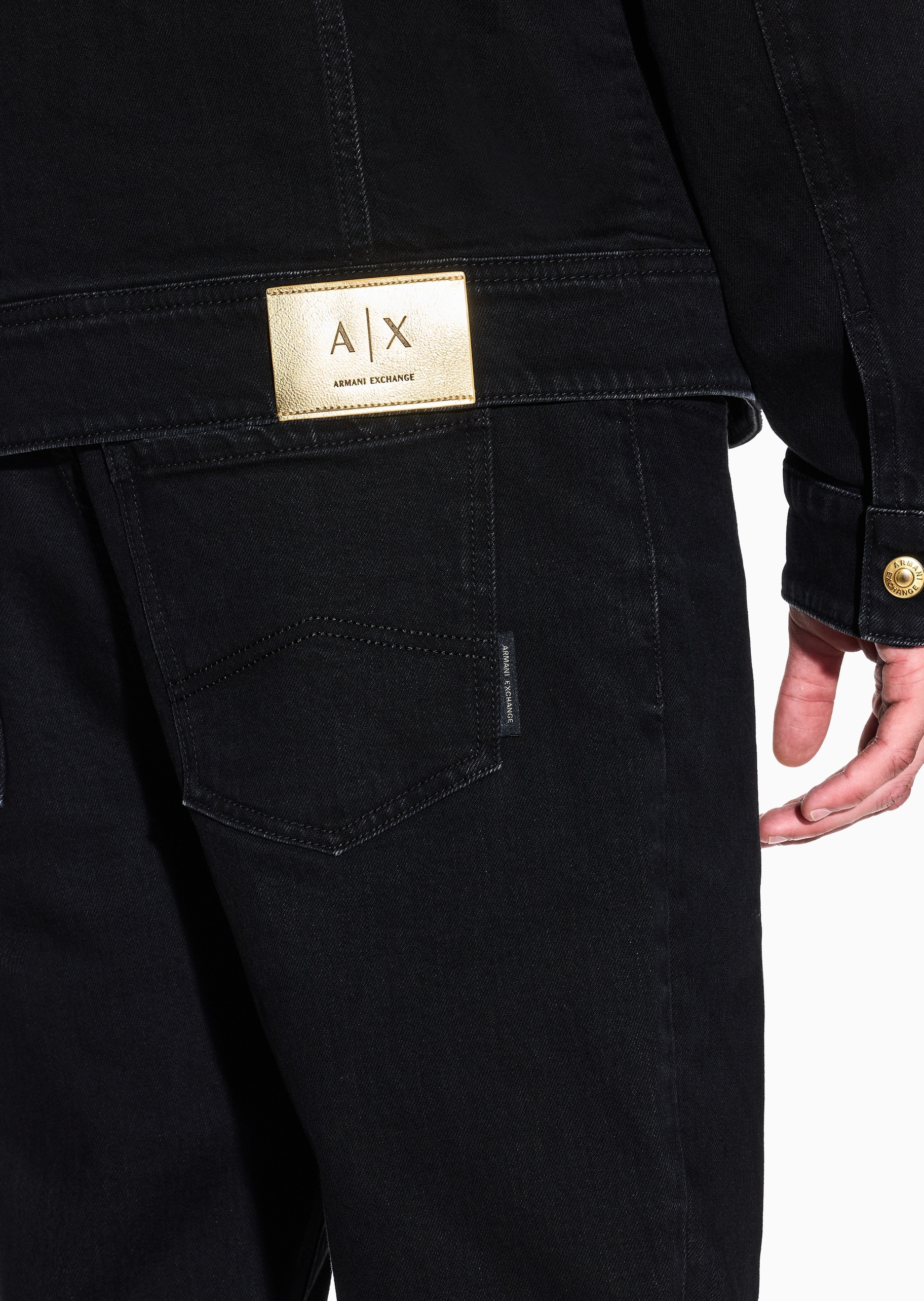 ARMANI EXCHANGE 马年限定男士纯棉长袖翻领纽扣牛仔夹克