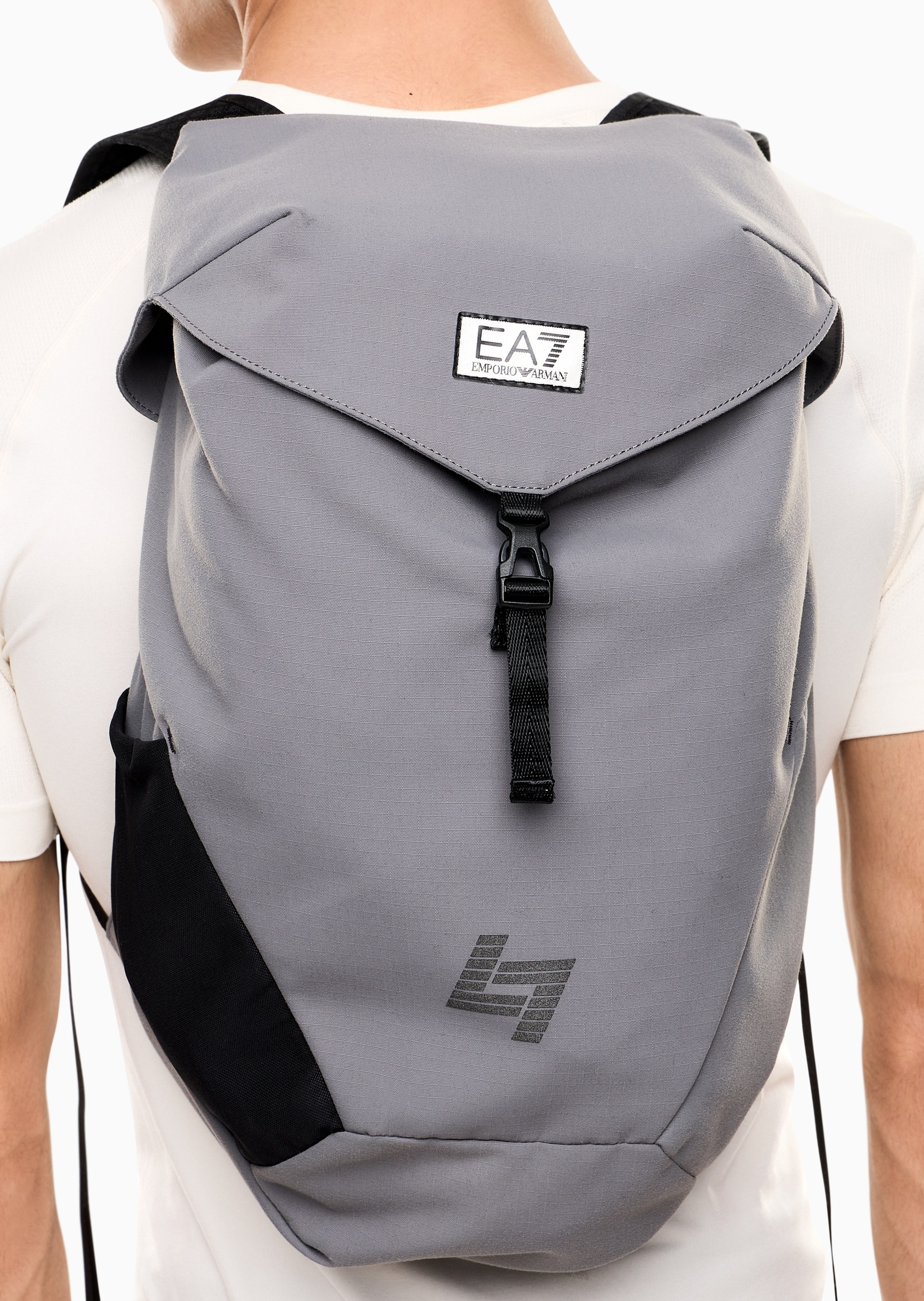 EA7 男女同款大容量插扣翻盖可调节手提双肩包