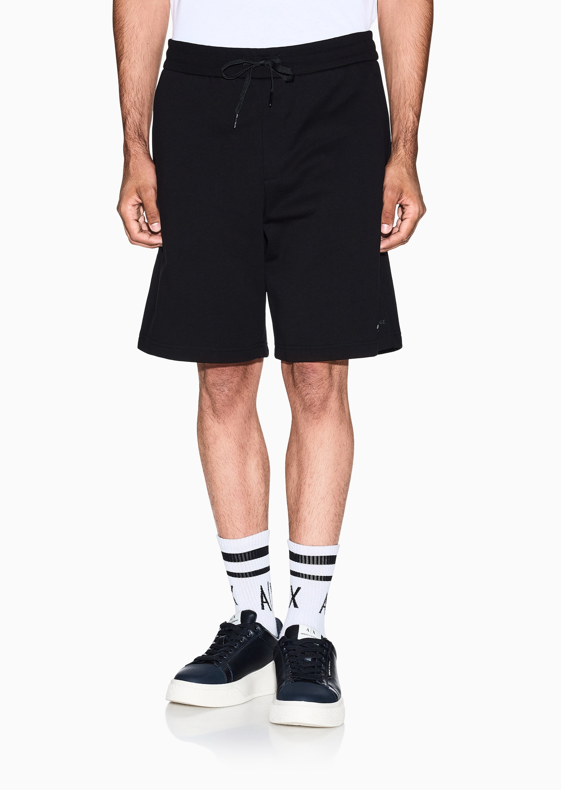 ARMANI EXCHANGE 男士纯棉系带腰直筒字母印花短裤