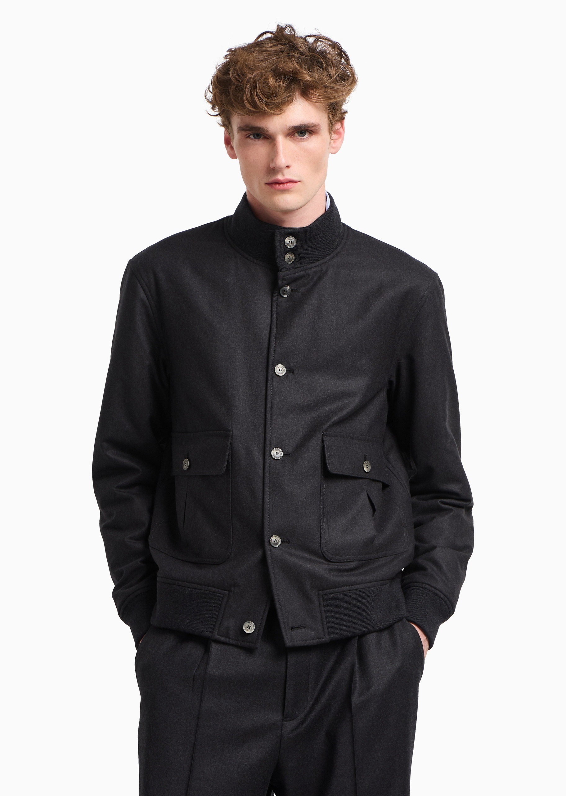 Emporio Armani 男士短款轻薄全绵羊毛长袖立领纽扣门襟棉服