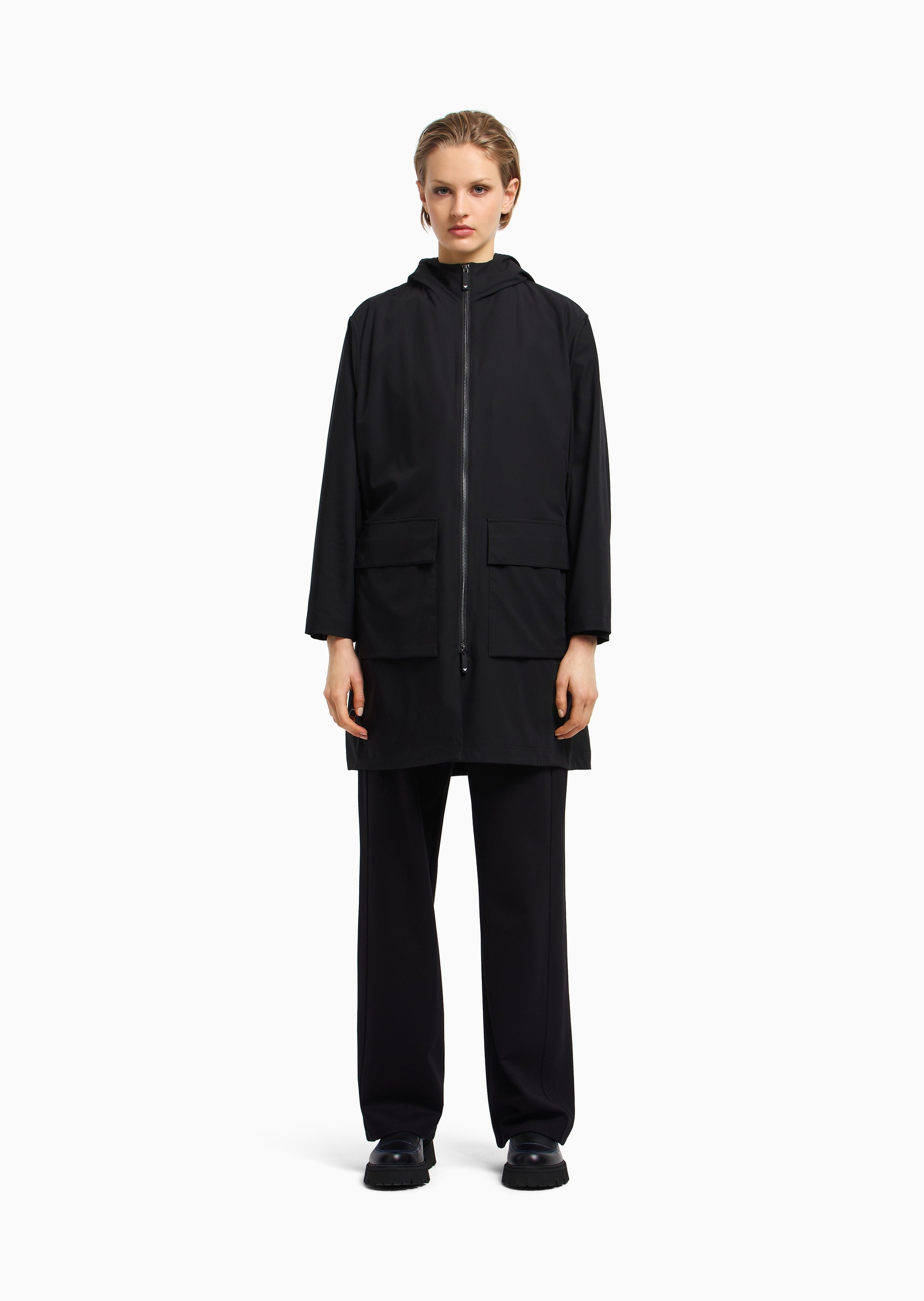 Emporio Armani 女士宽松长袖连帽休闲拉链门襟棉服